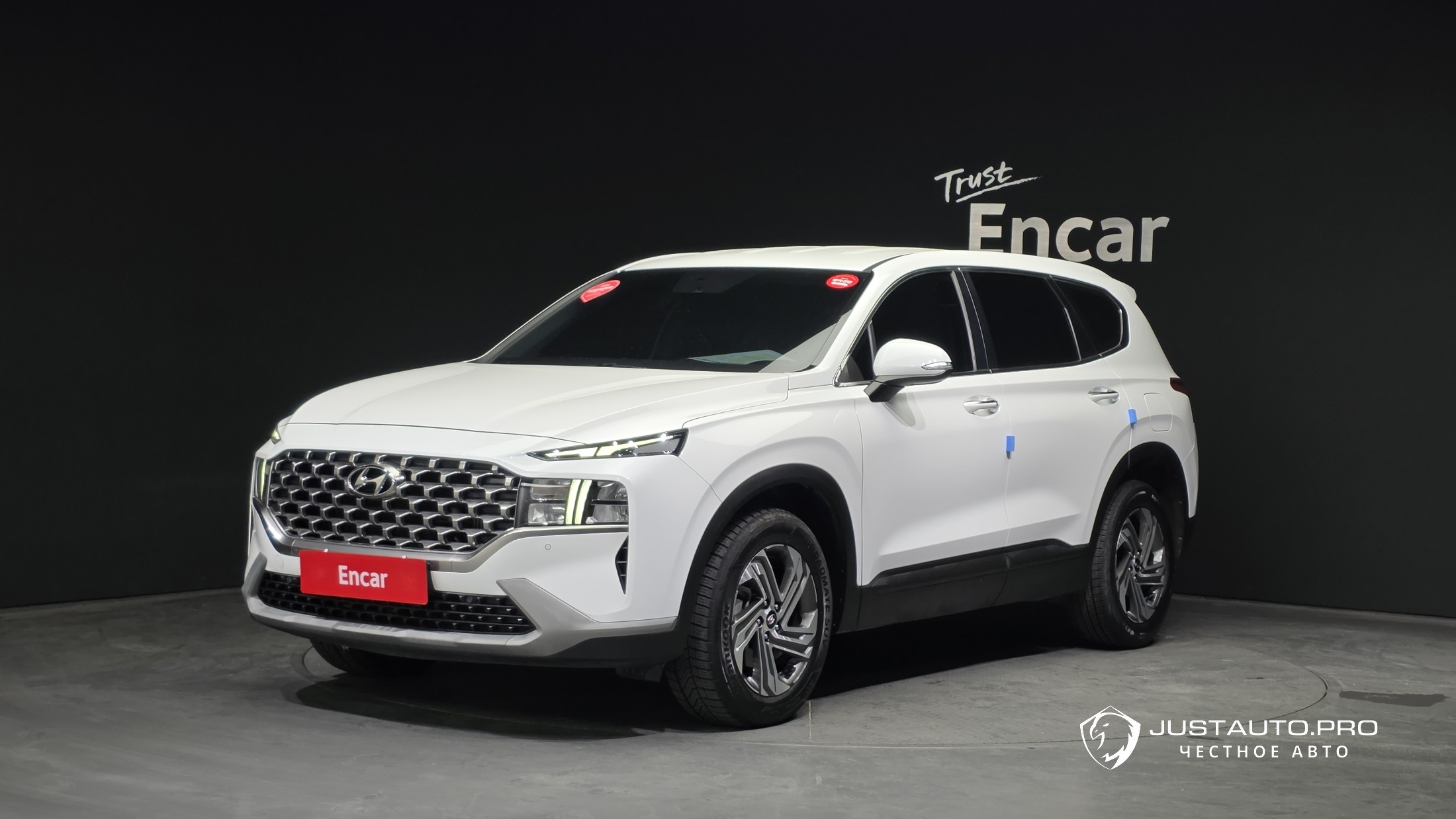 Автомобиль Hyundai Santafe