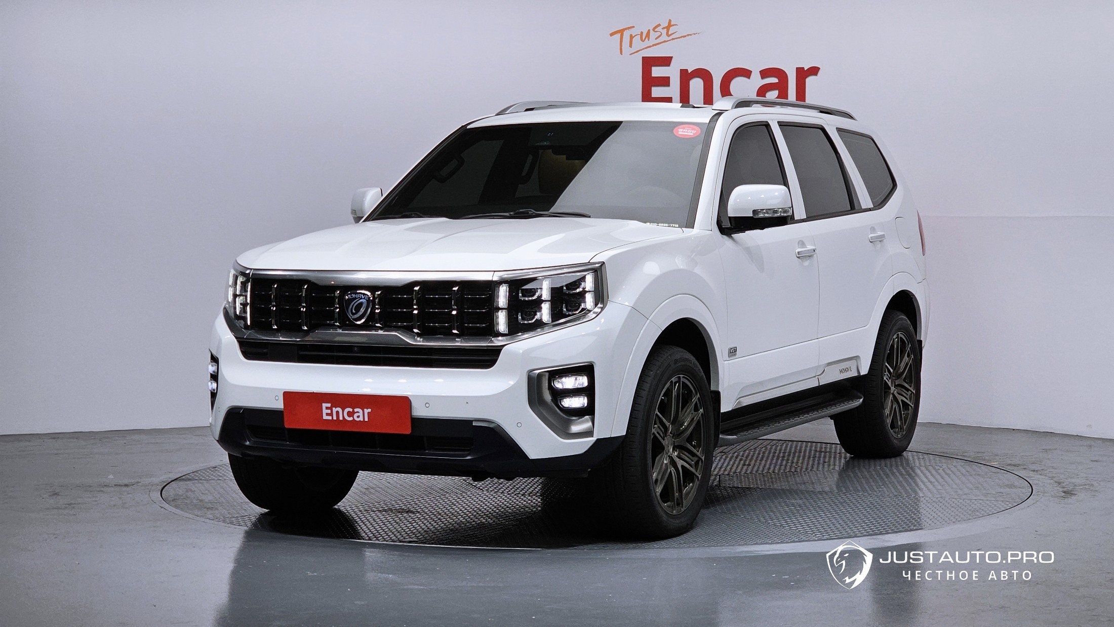 Автомобиль Kia Mohave