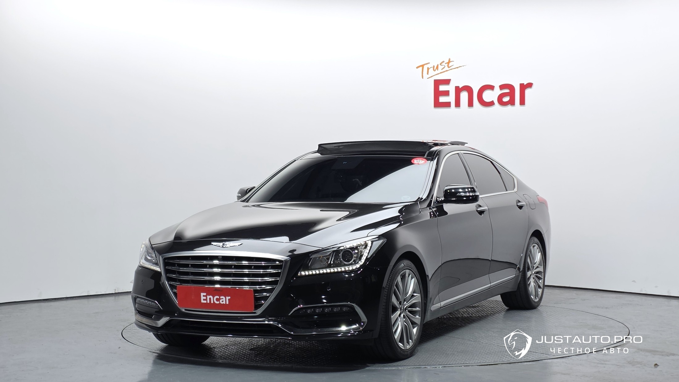 Автомобиль Genesis G80