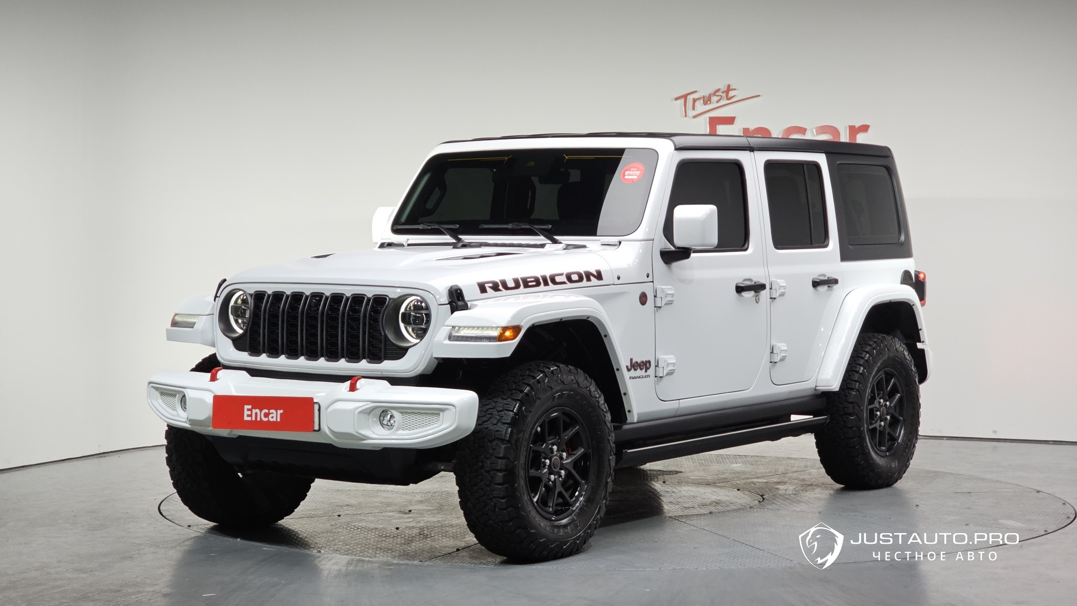 Автомобиль Jeep Wrangler