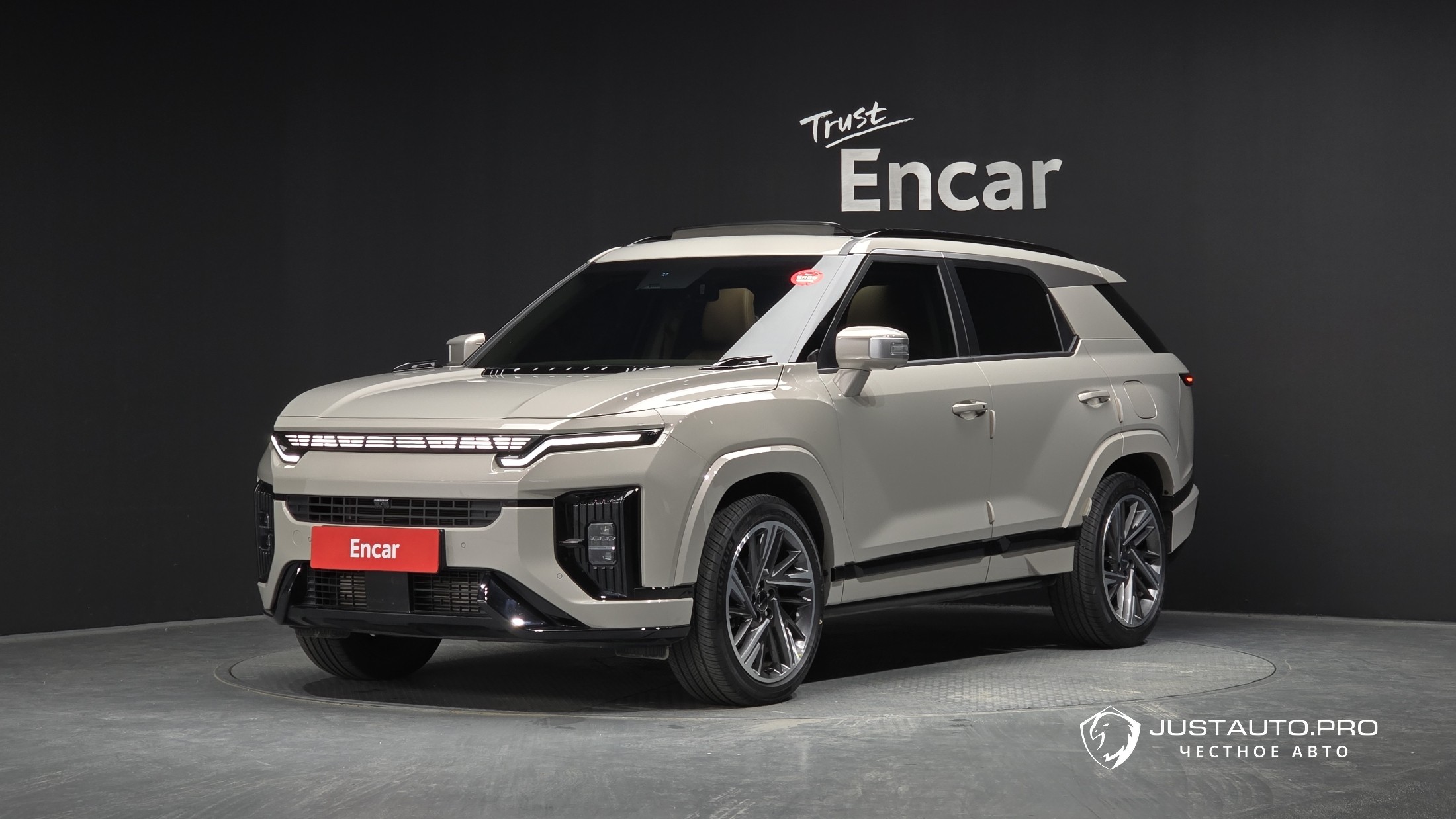 Автомобиль KG_Mobility_Ssangyong Actyon