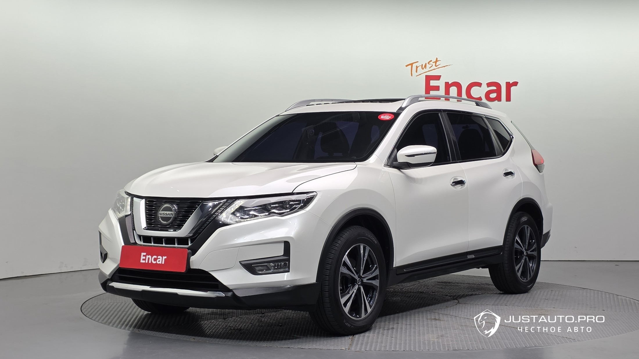 Автомобиль Nissan X-Trail