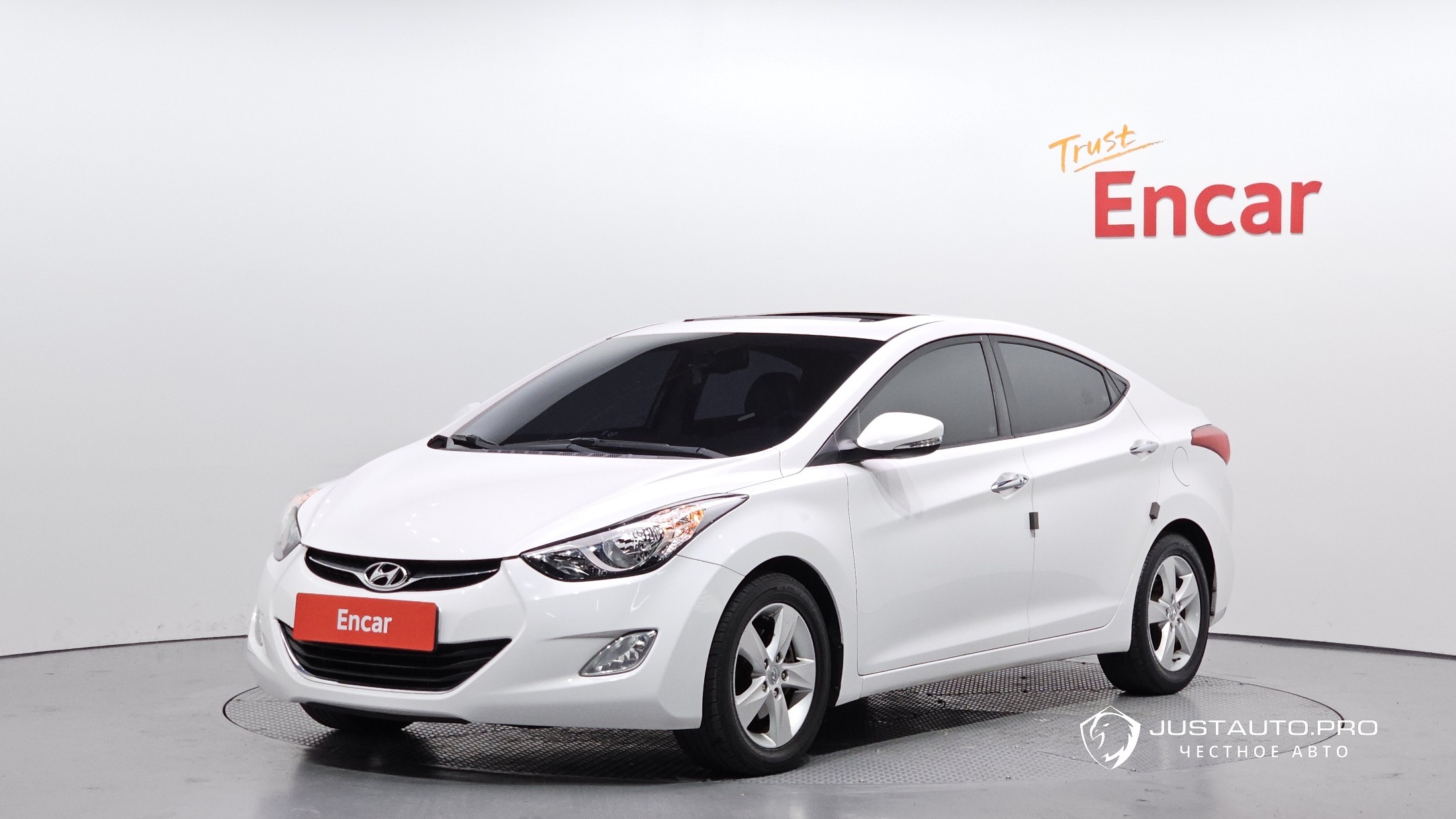 Автомобиль Hyundai AVANTE