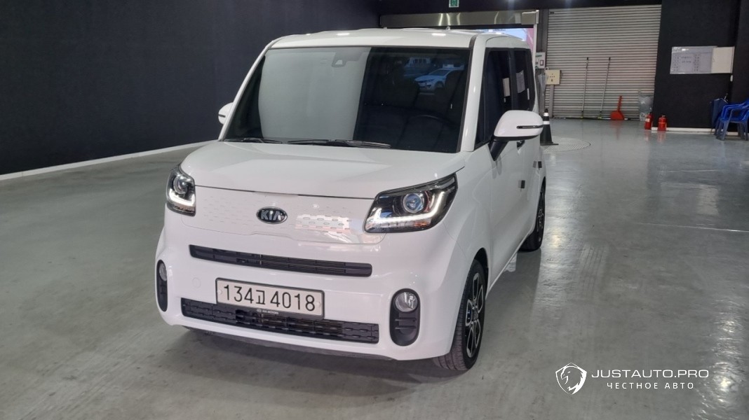 Автомобиль Kia RAY
