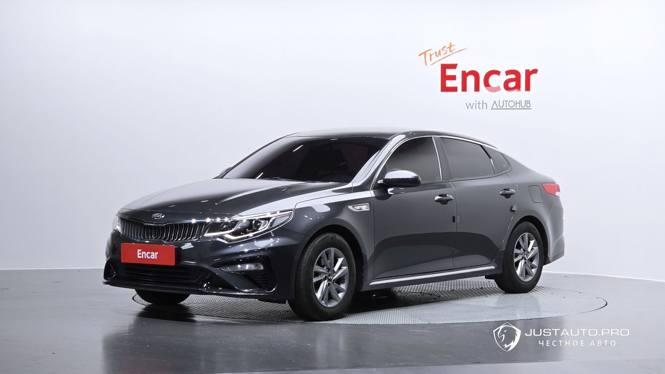 Автомобиль Kia K5