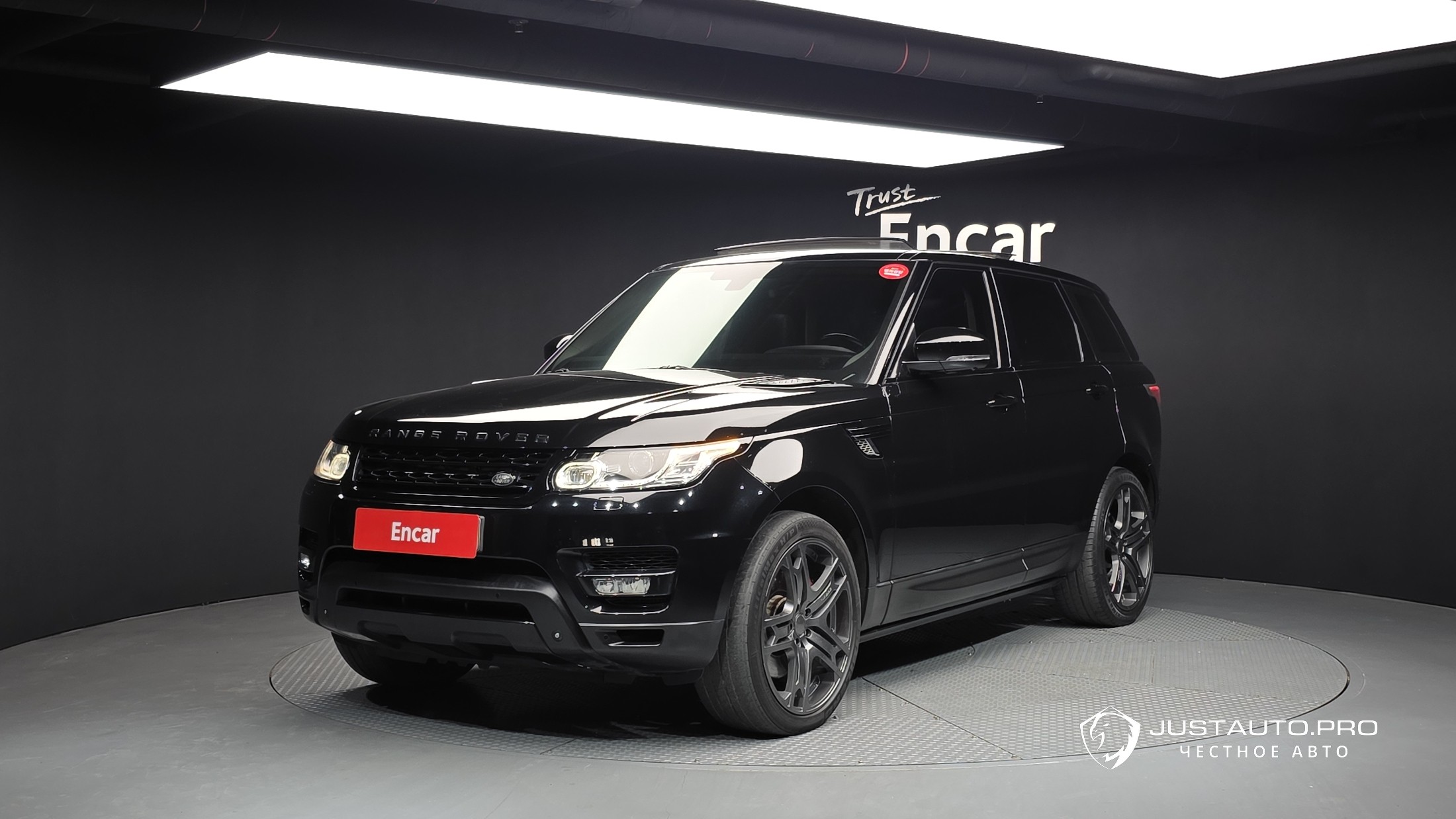 Автомобиль Land Rover Range Rover Sport