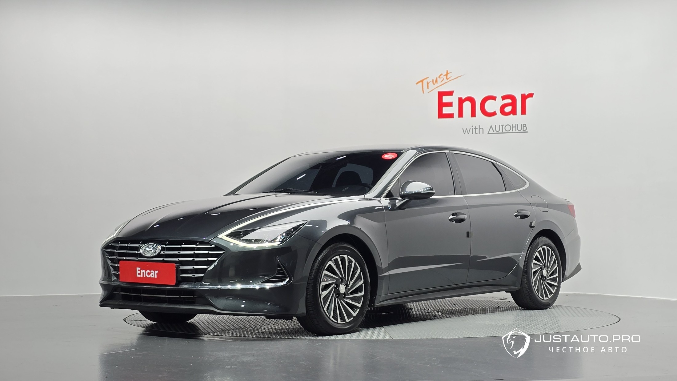 Автомобиль Hyundai Sonata