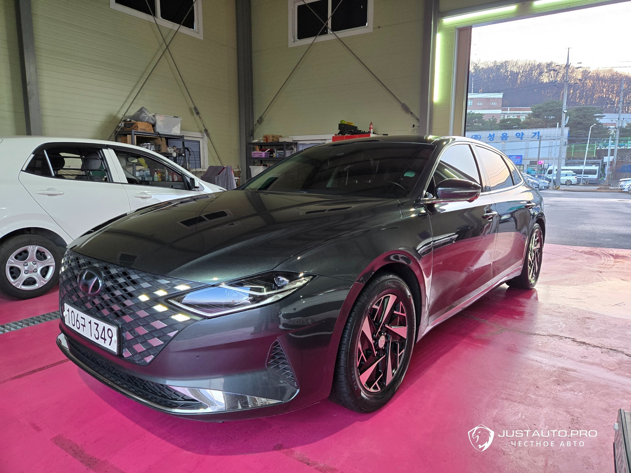 Автомобиль Hyundai Grandeur