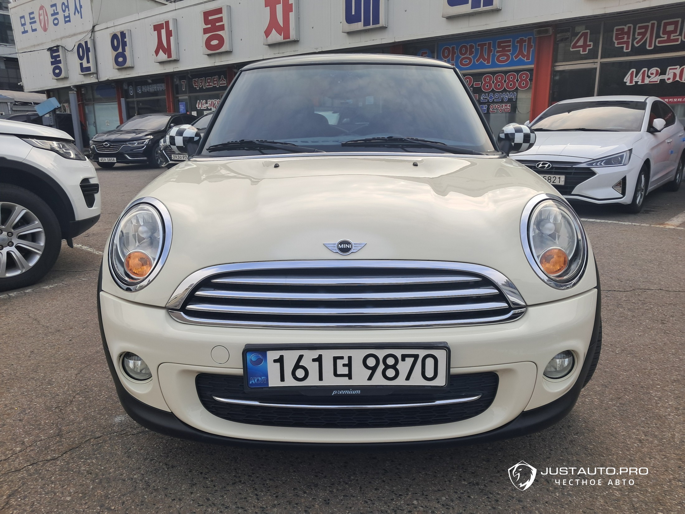 Автомобиль Mini Cooper