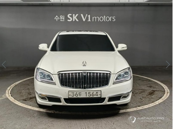 Автомобиль KG_Mobility_Ssangyong Chairman