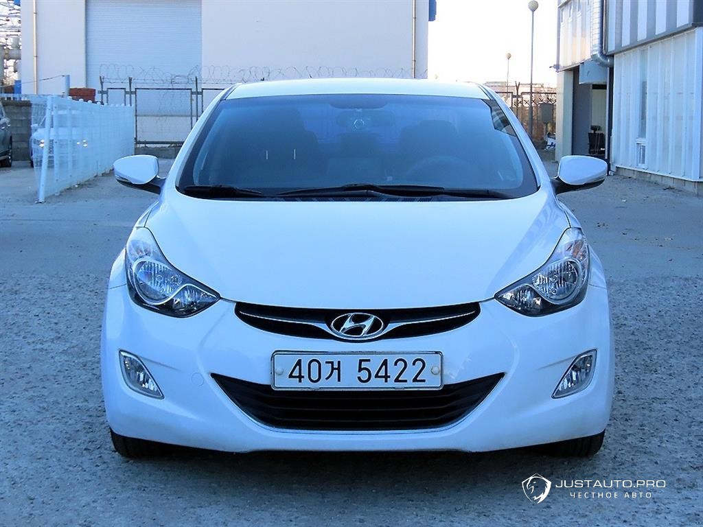 Автомобиль Hyundai AVANTE
