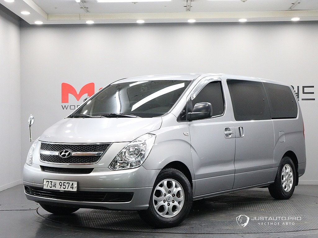 Автомобиль Hyundai Starex