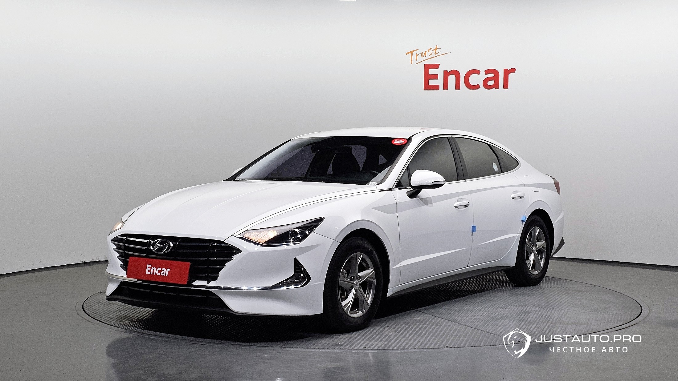 Автомобиль Hyundai Sonata