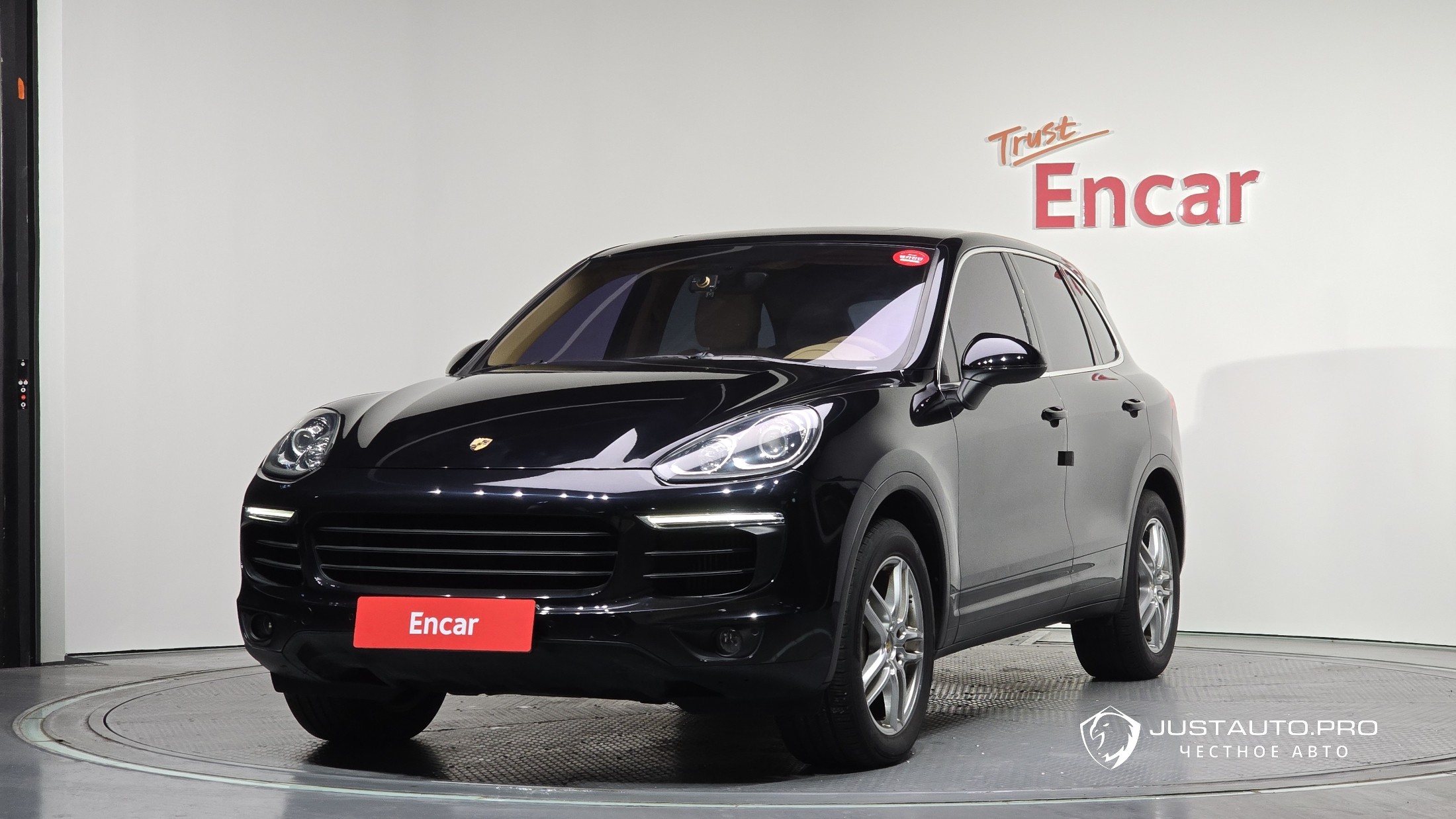 Автомобиль Porsche Cayenne