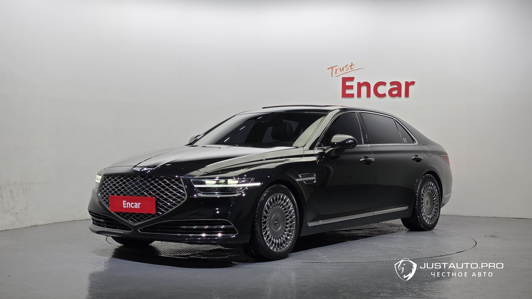 Автомобиль Genesis G90