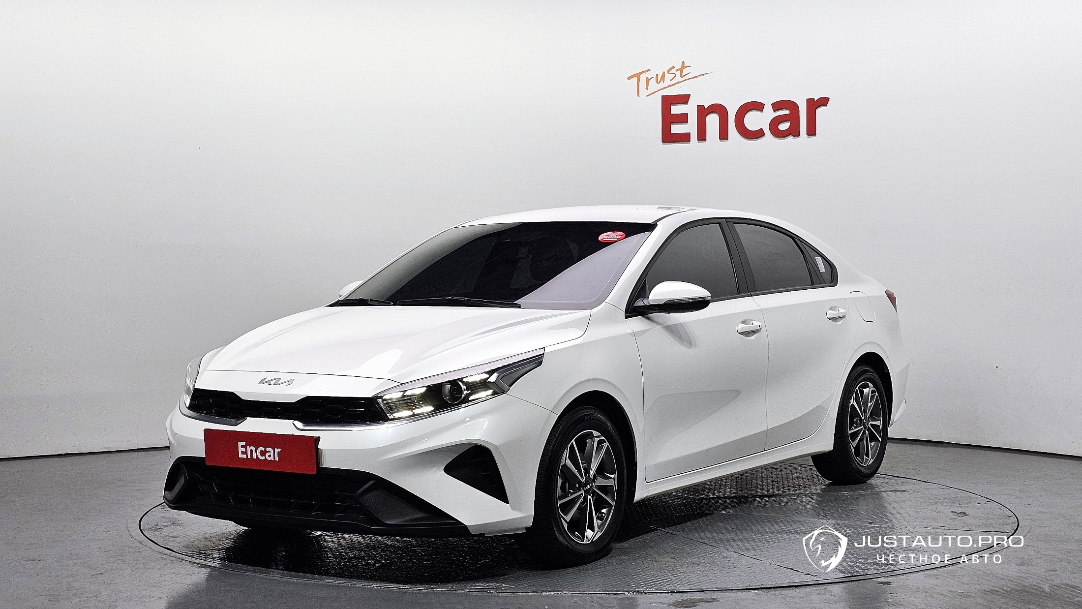 Автомобиль Kia K3