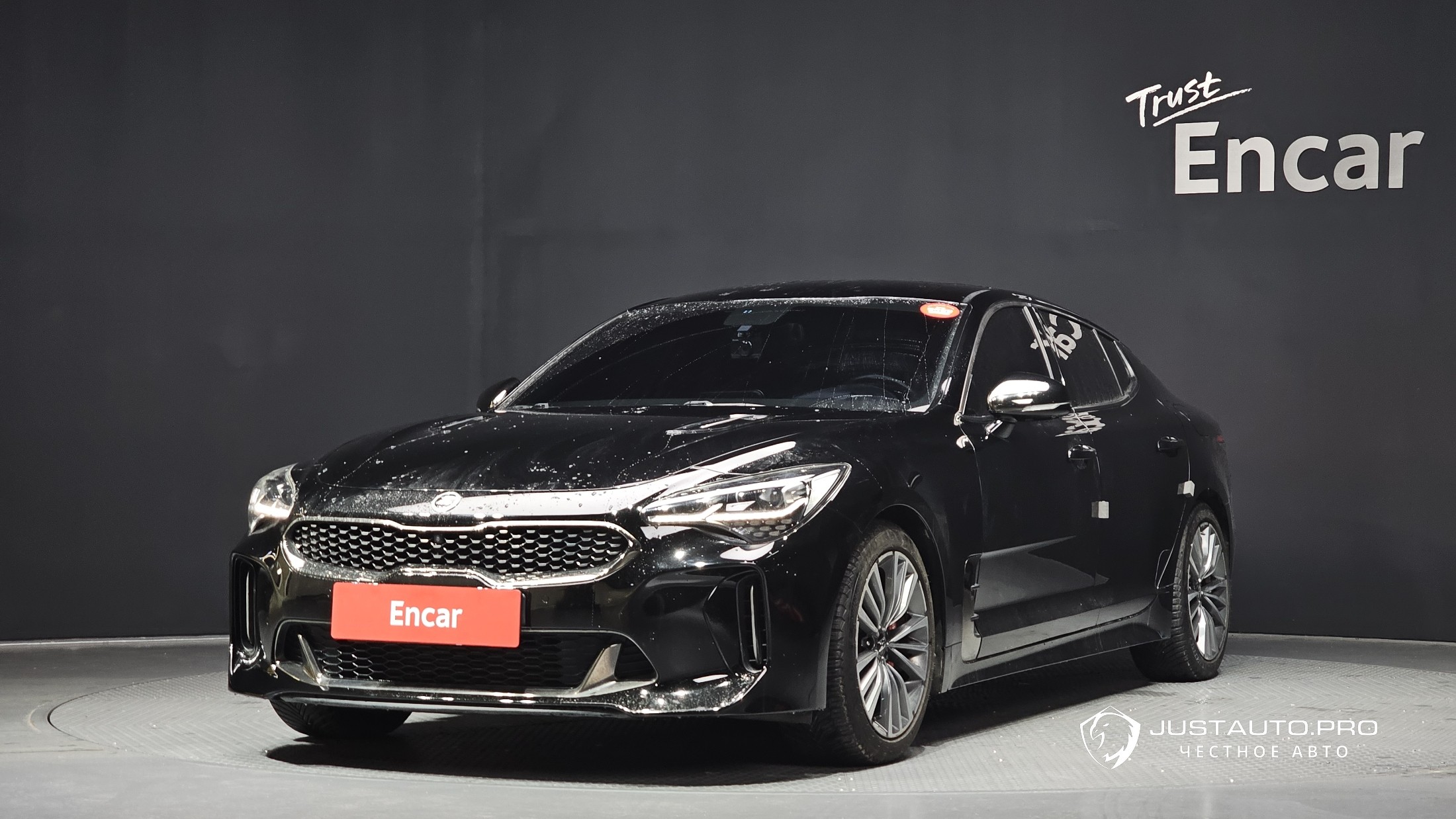 Автомобиль Kia Stinger