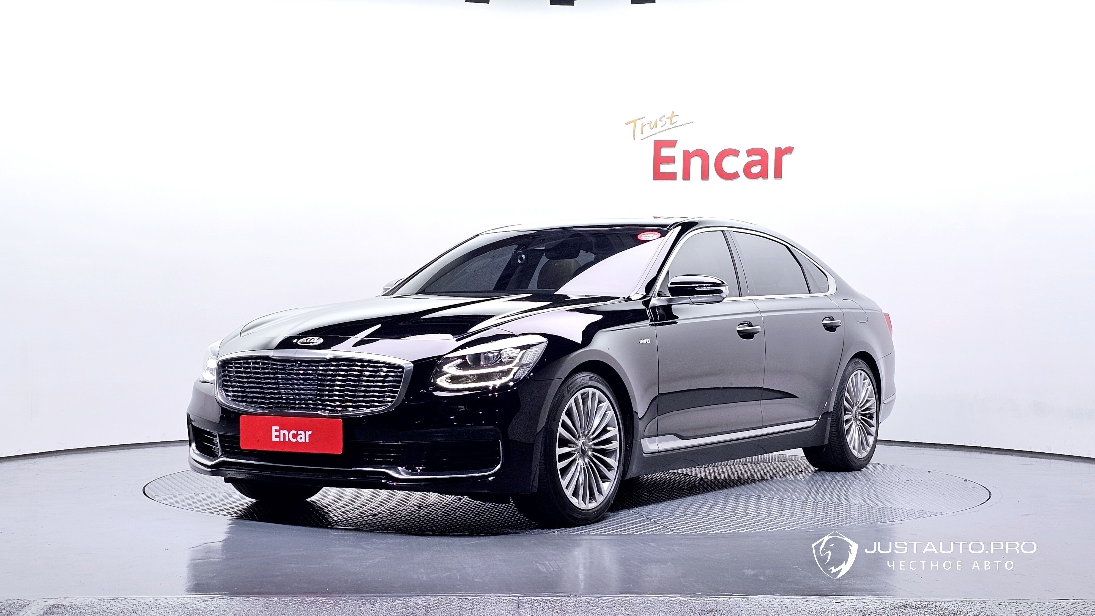 Автомобиль Kia K9