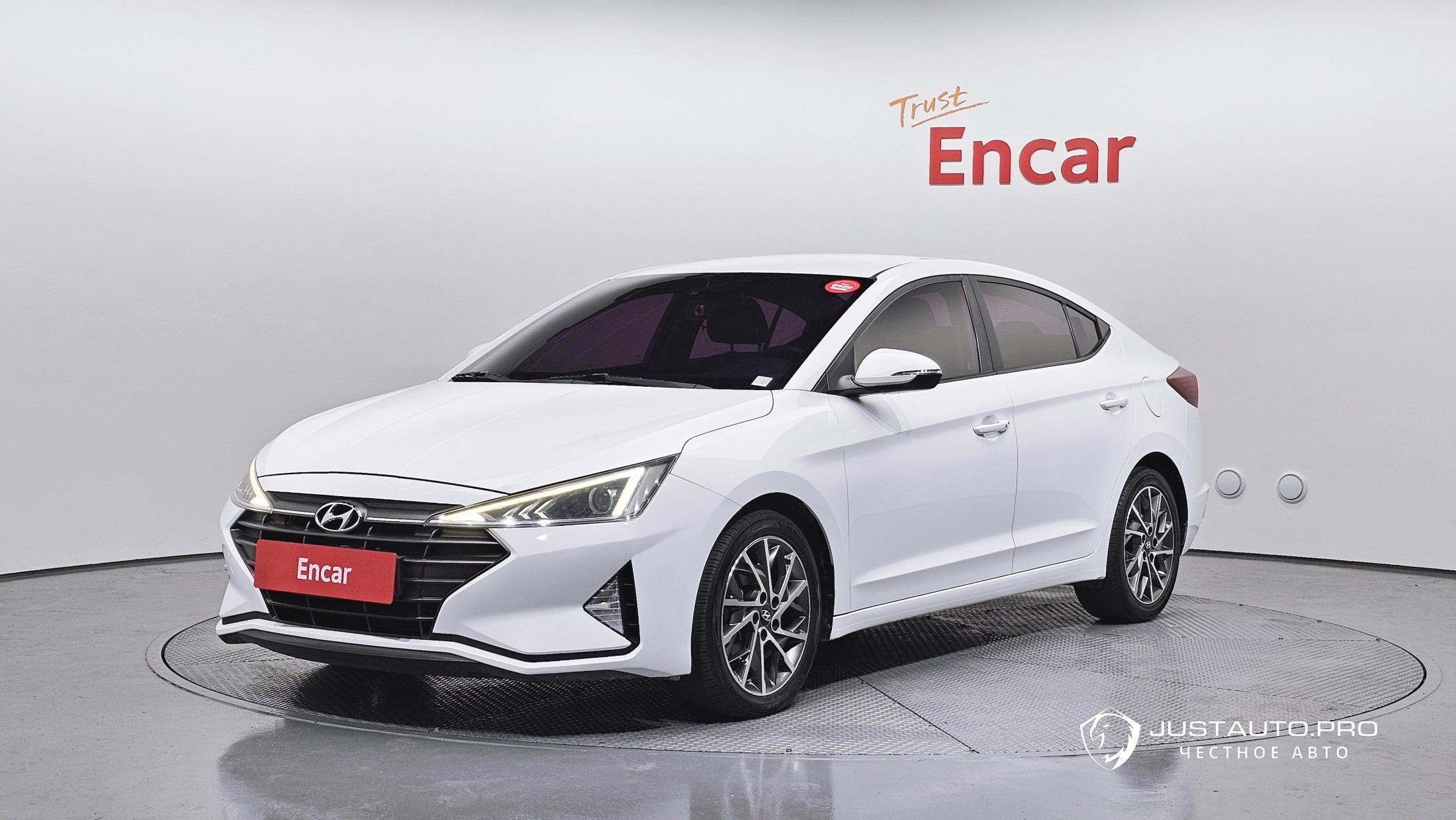 Автомобиль Hyundai AVANTE