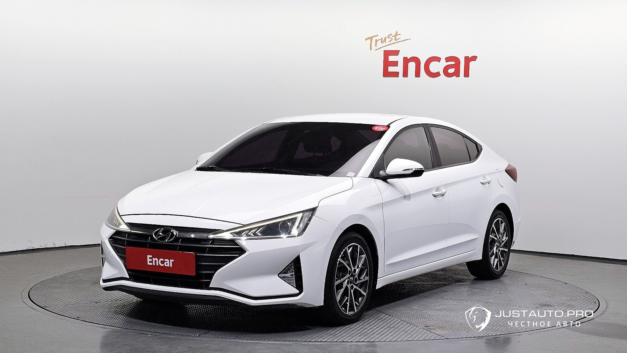 Автомобиль Hyundai AVANTE