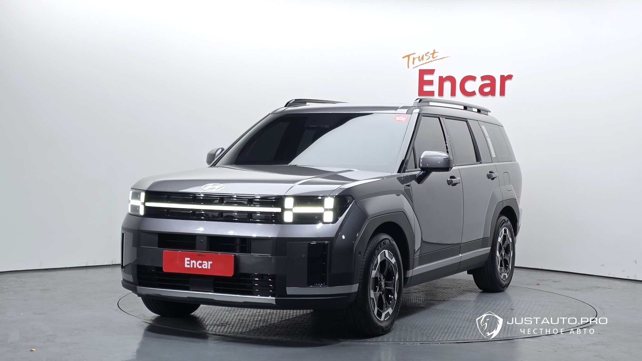 Автомобиль Hyundai Santafe