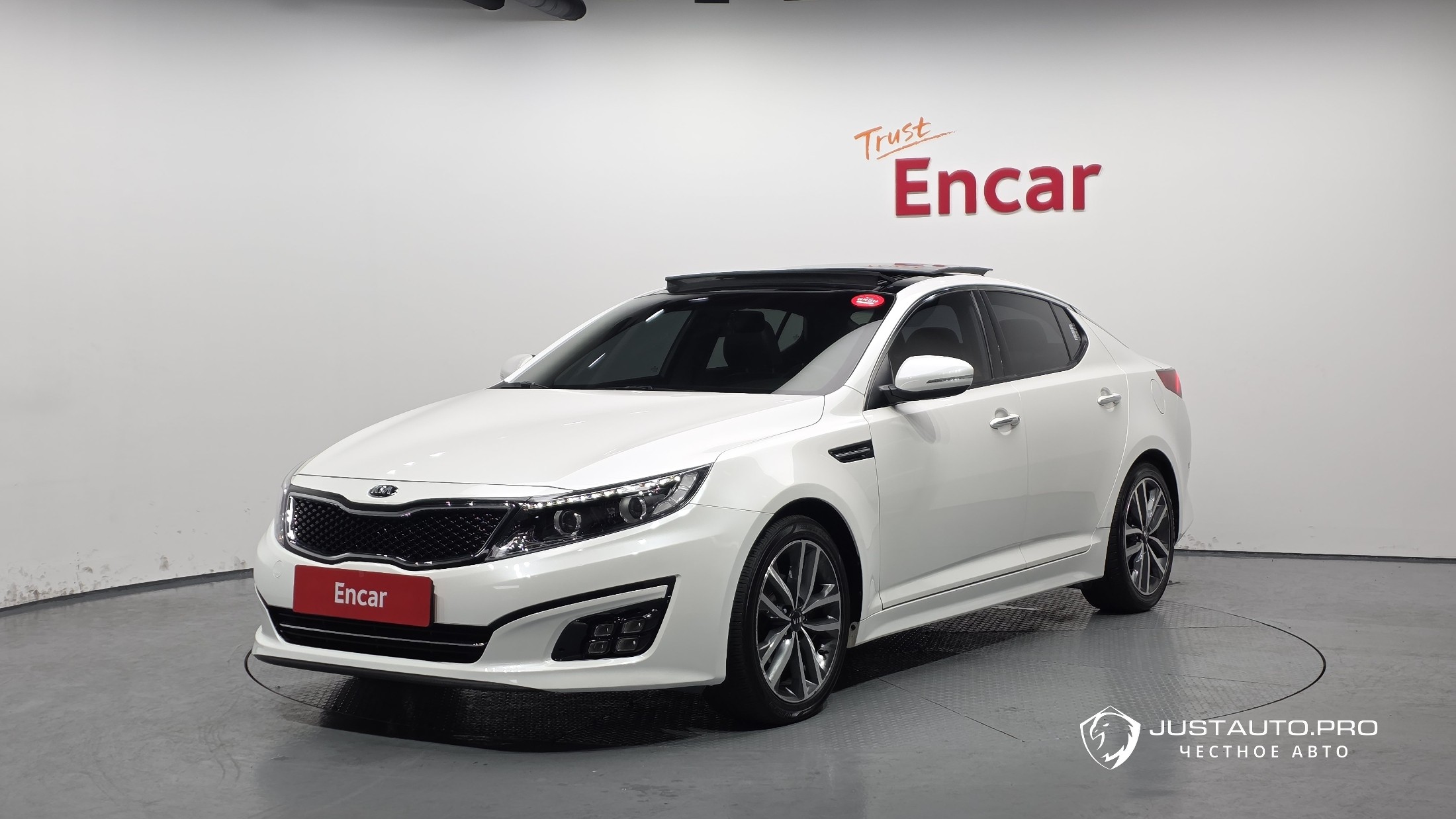 Автомобиль Kia K5