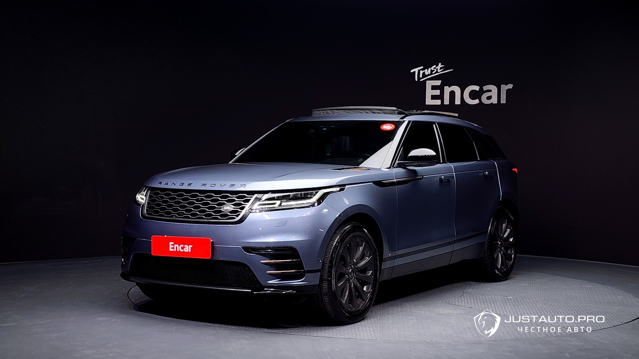 Автомобиль Land Rover Range Rover Velar