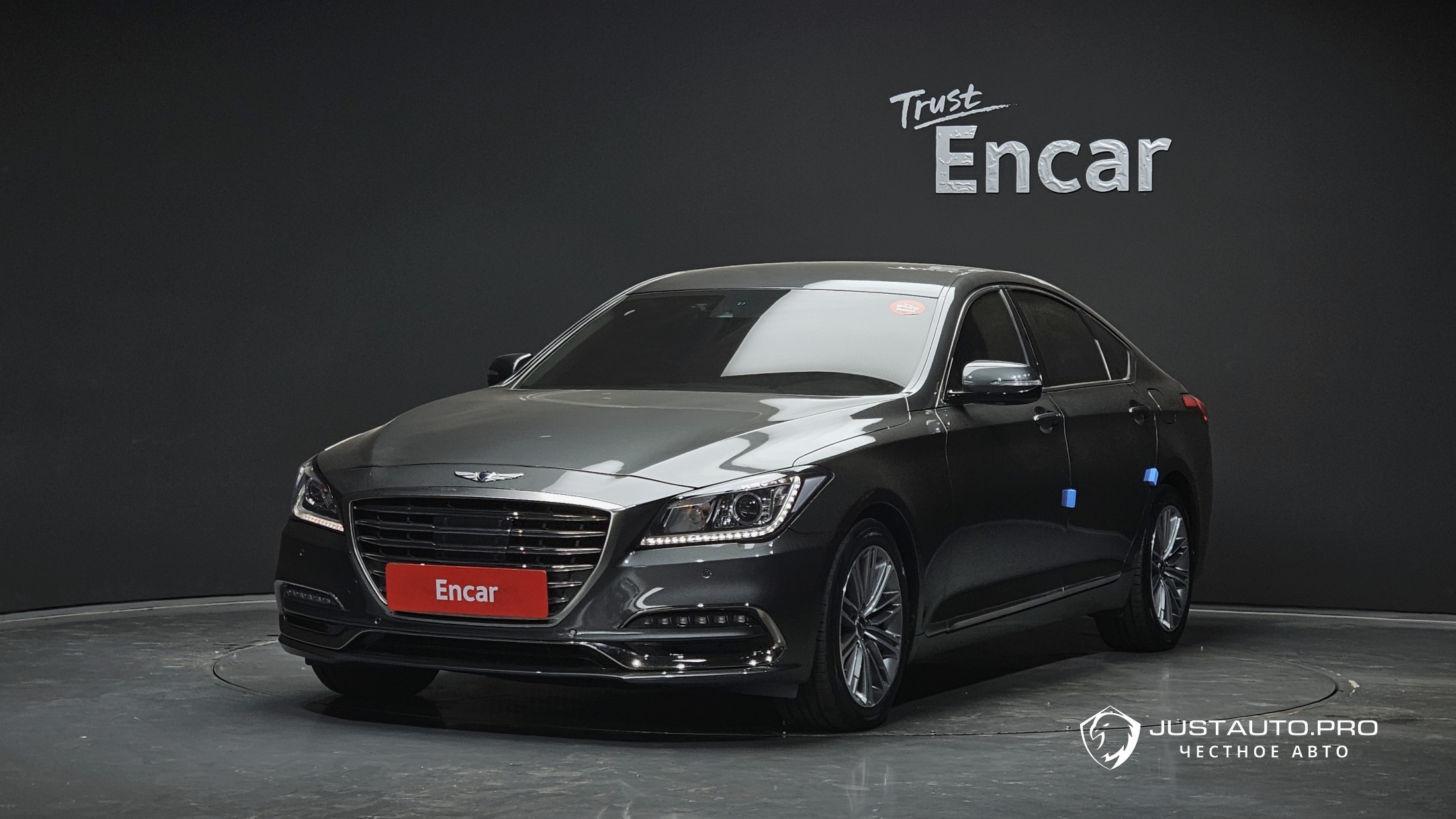 Автомобиль Genesis G80