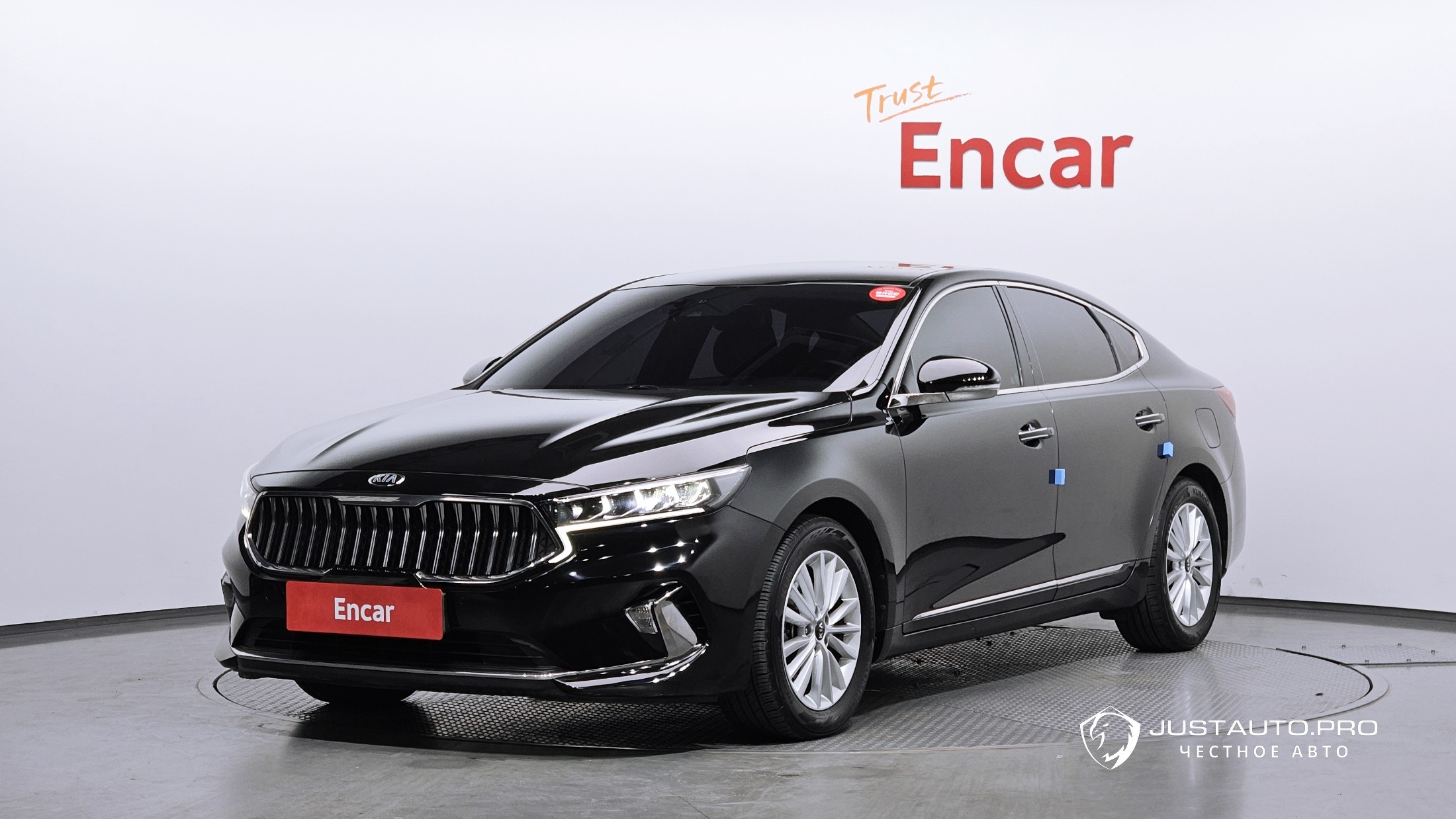 Автомобиль Kia K7