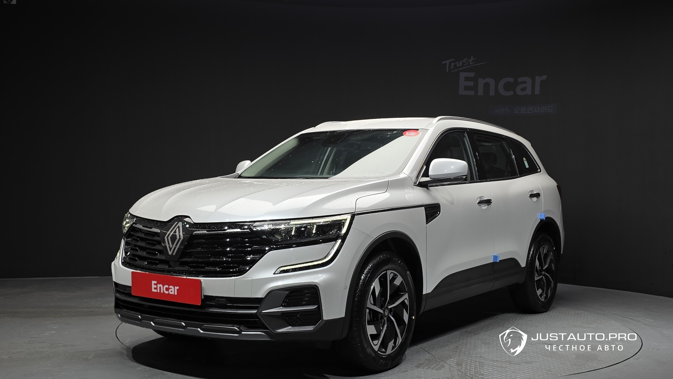 Автомобиль Renault-KoreaSamsung QM6