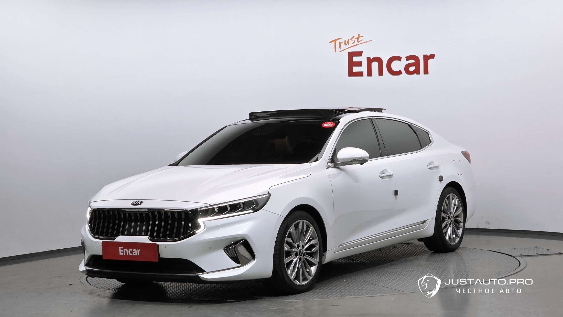 Автомобиль Kia K7