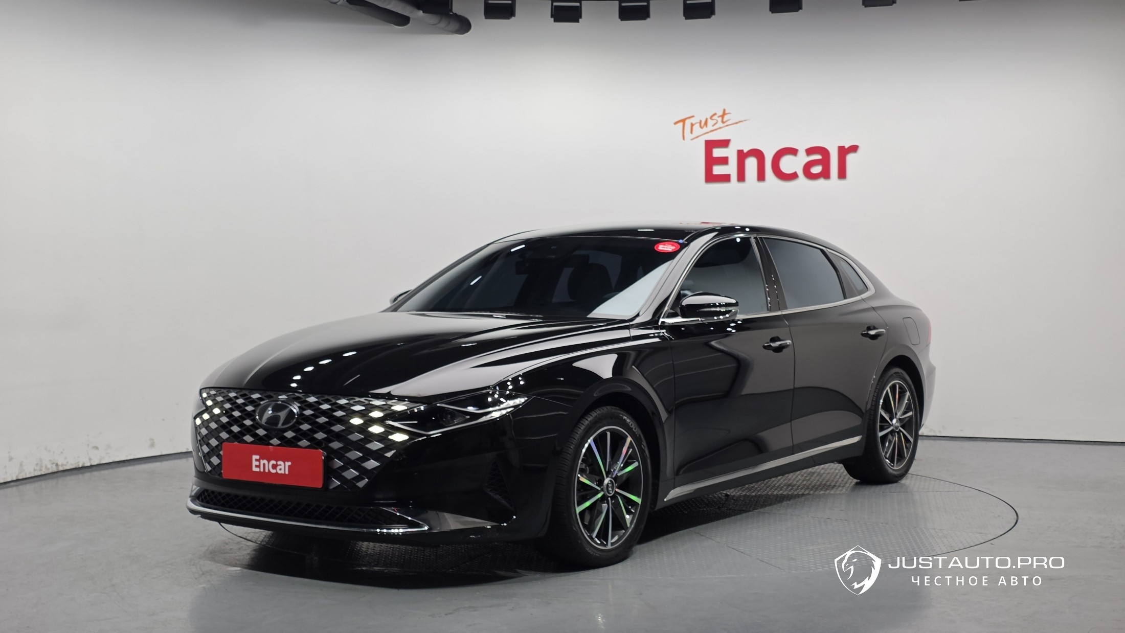 Автомобиль Hyundai Grandeur