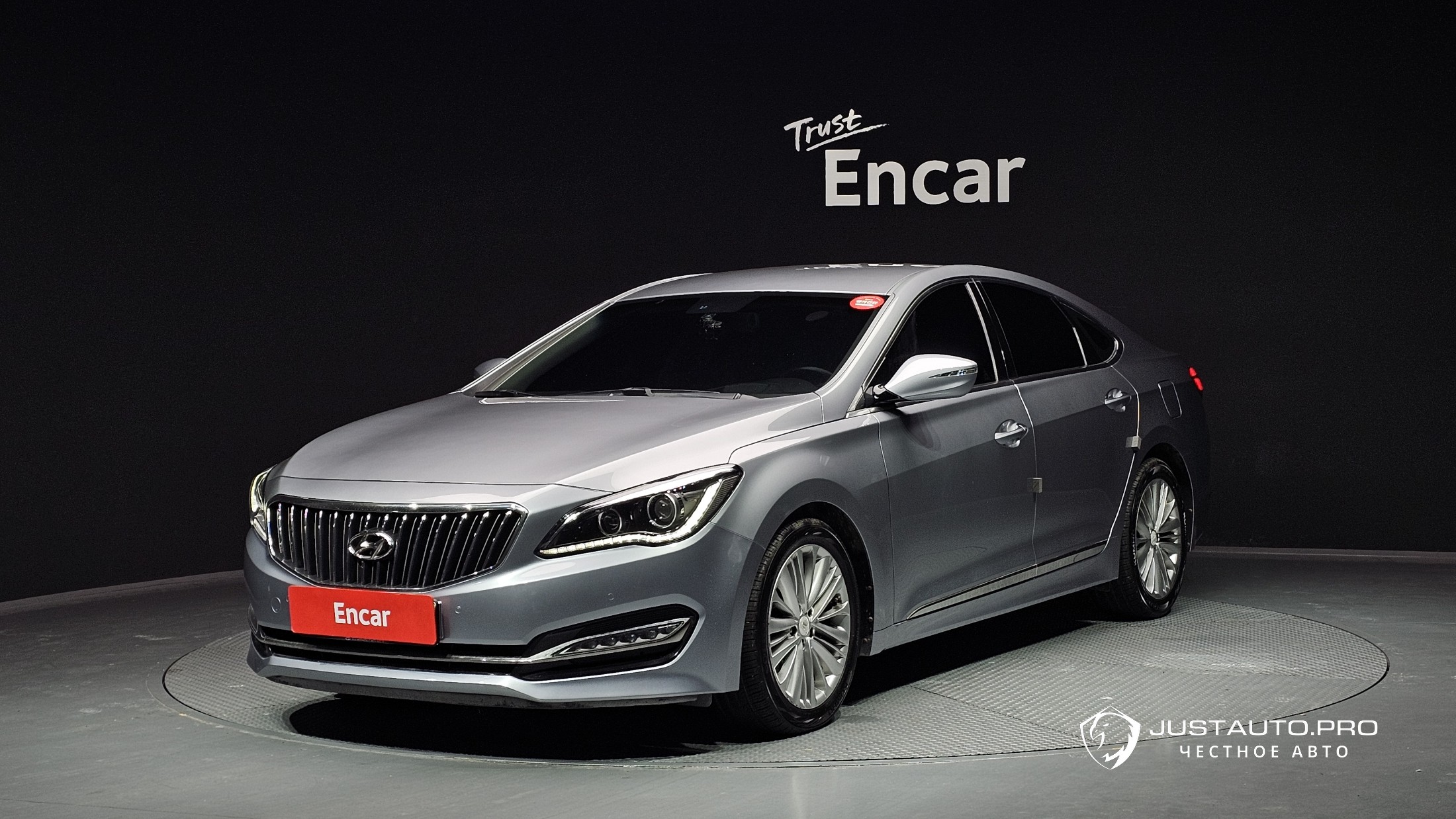 Автомобиль Hyundai Aslan