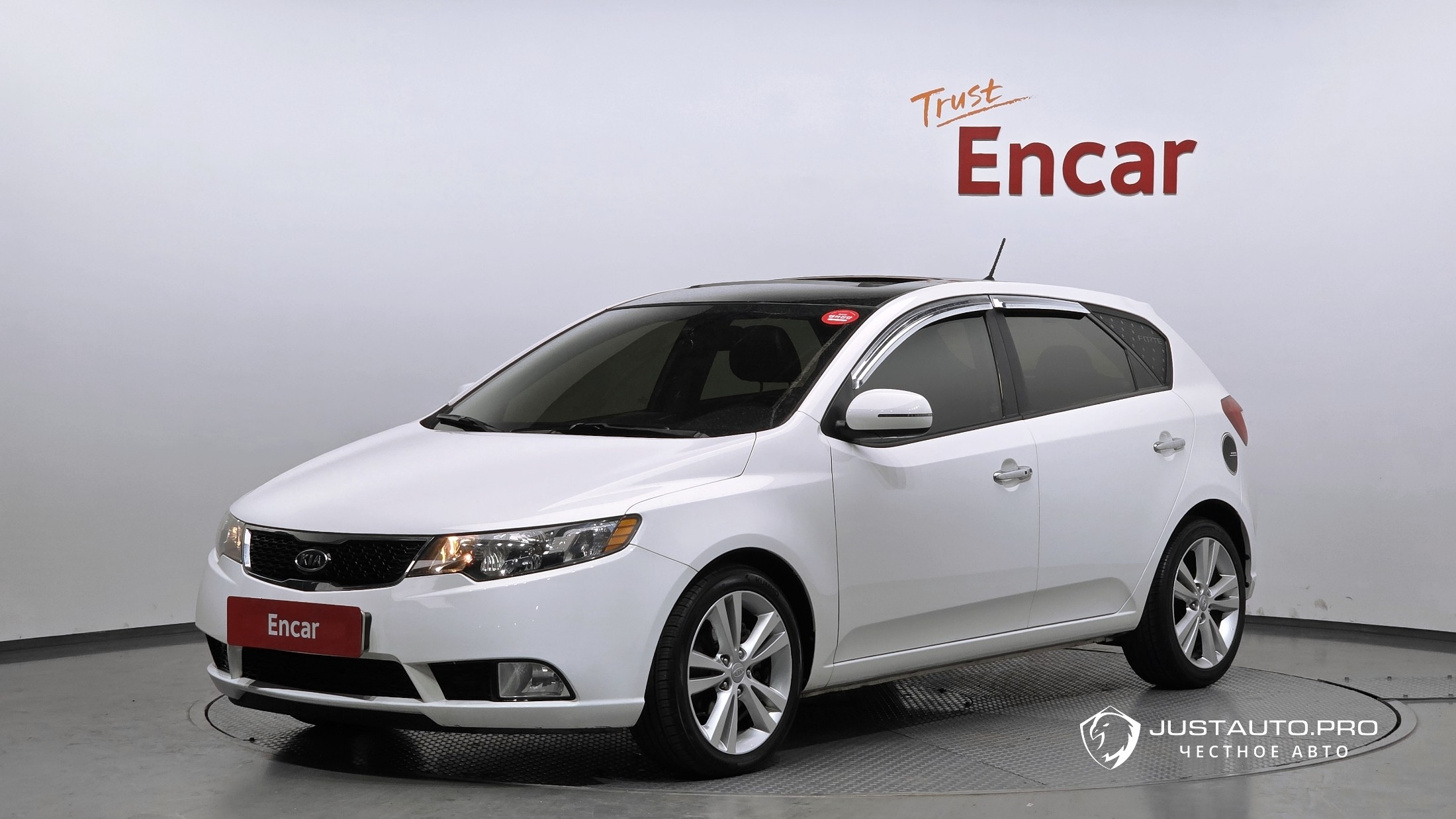 Автомобиль Kia Porte