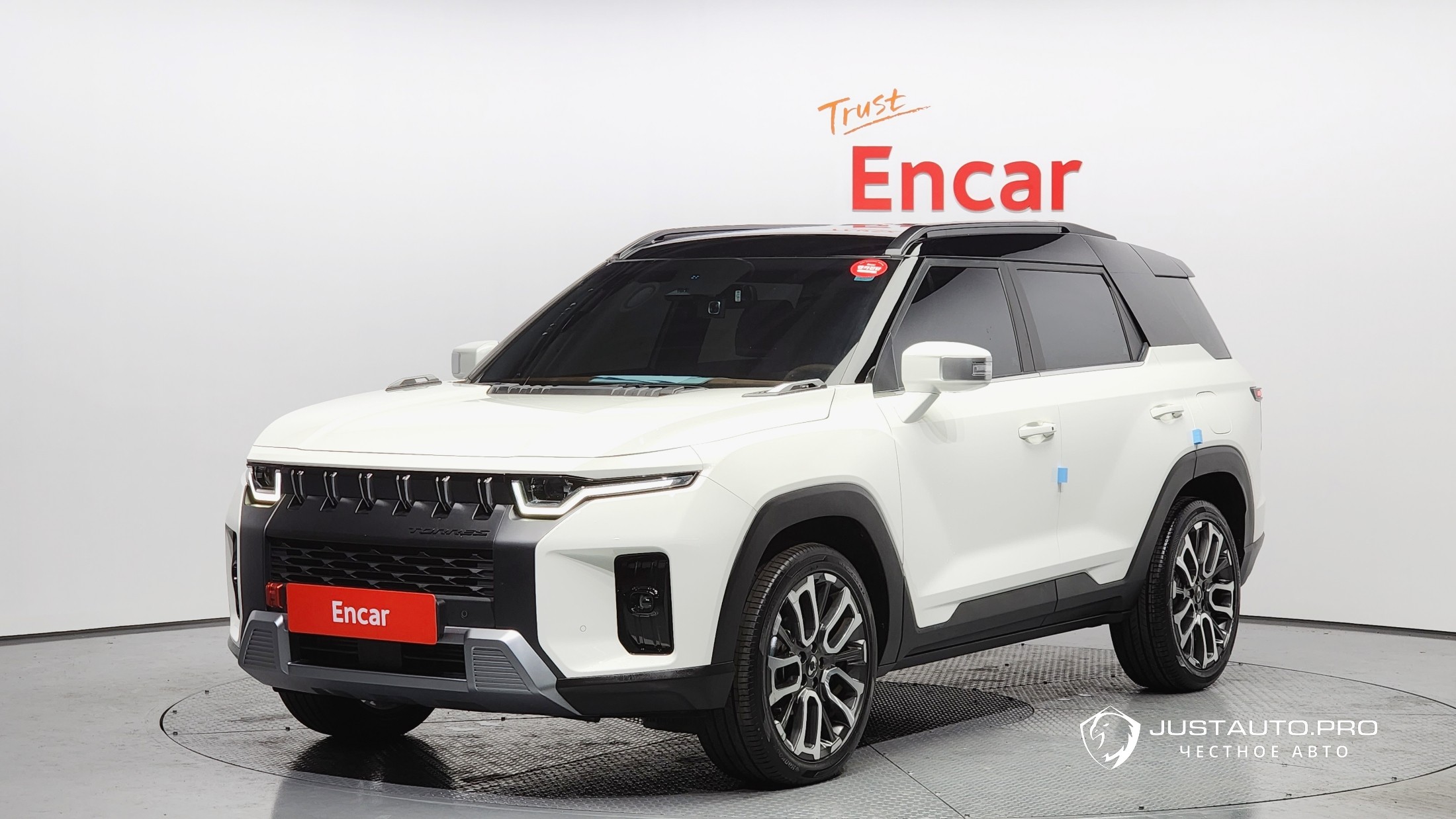 Автомобиль KG_Mobility_Ssangyong Torres