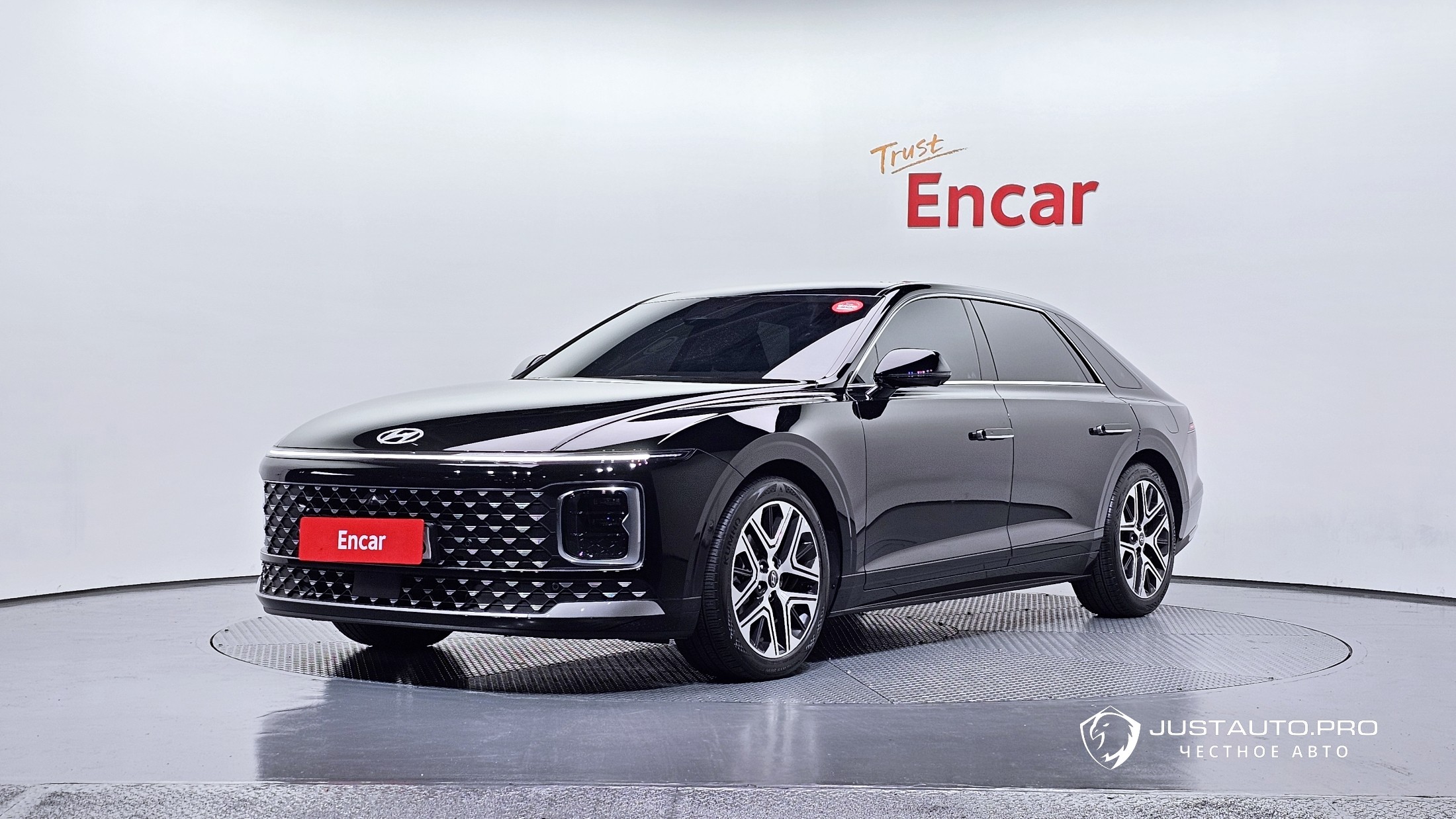 Автомобиль Hyundai Grandeur