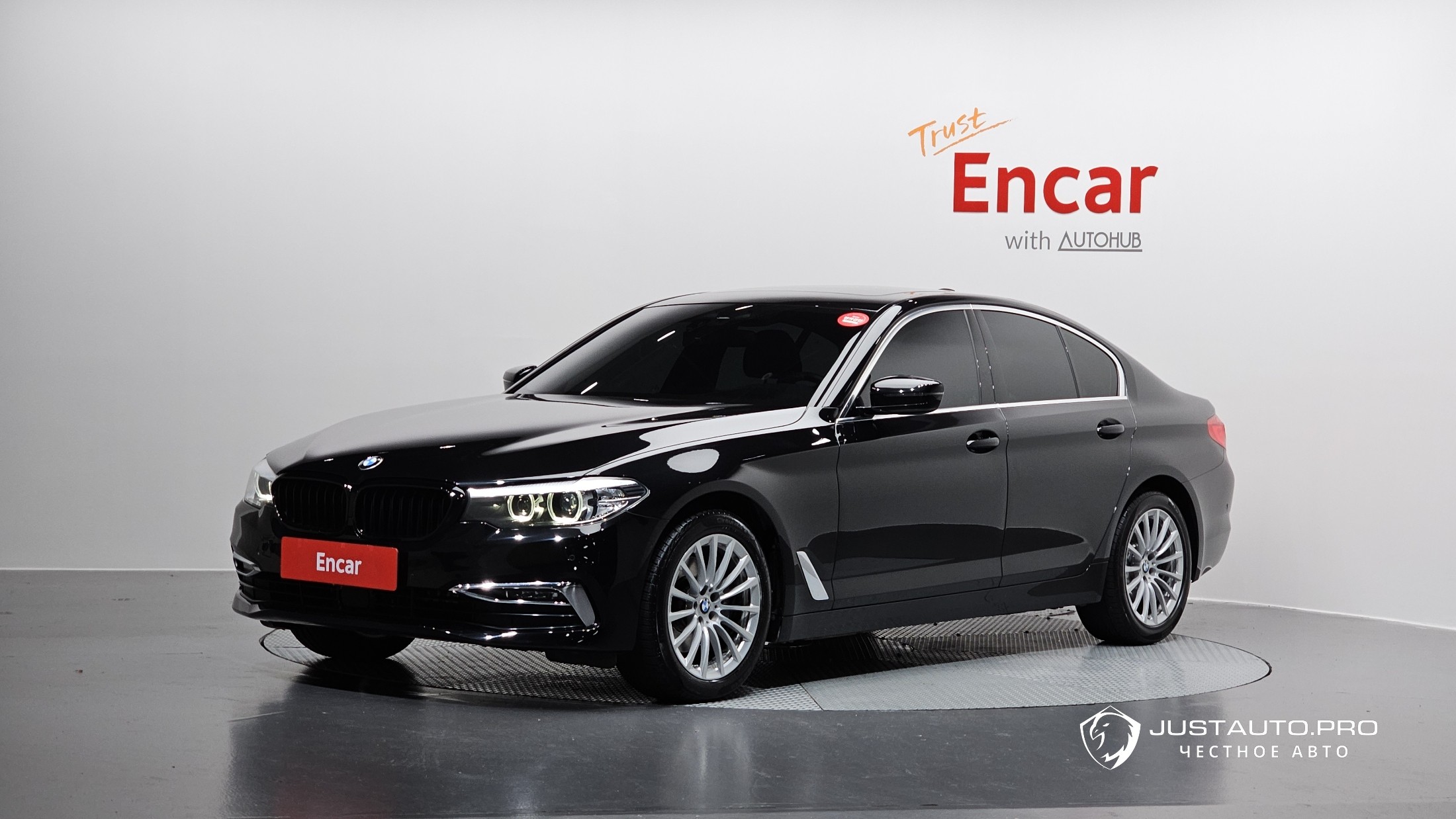 Автомобиль BMW 5-Series