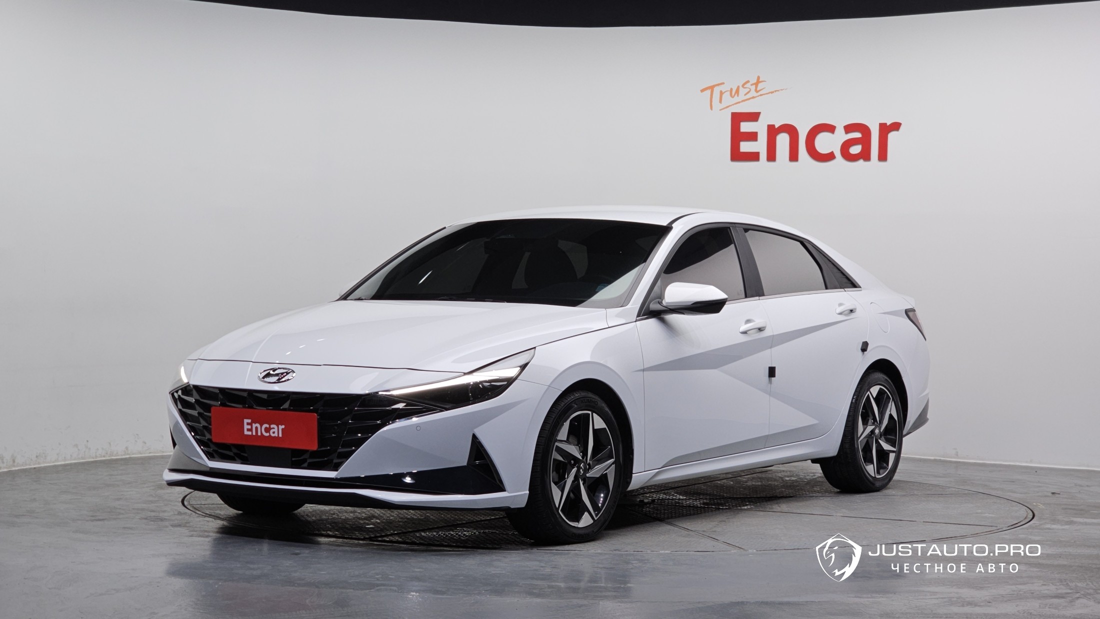 Автомобиль Hyundai AVANTE