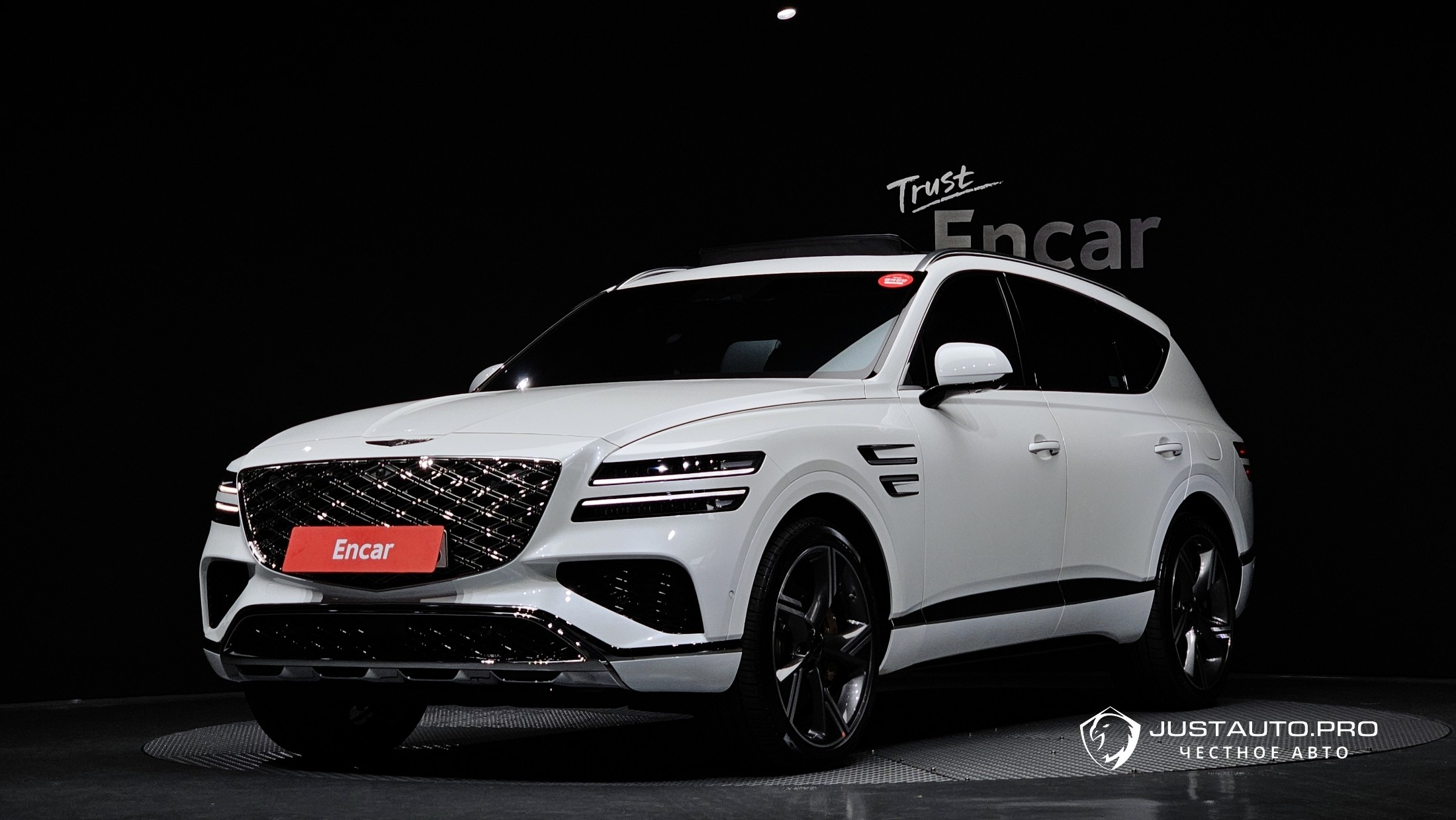 Автомобиль Genesis GV80