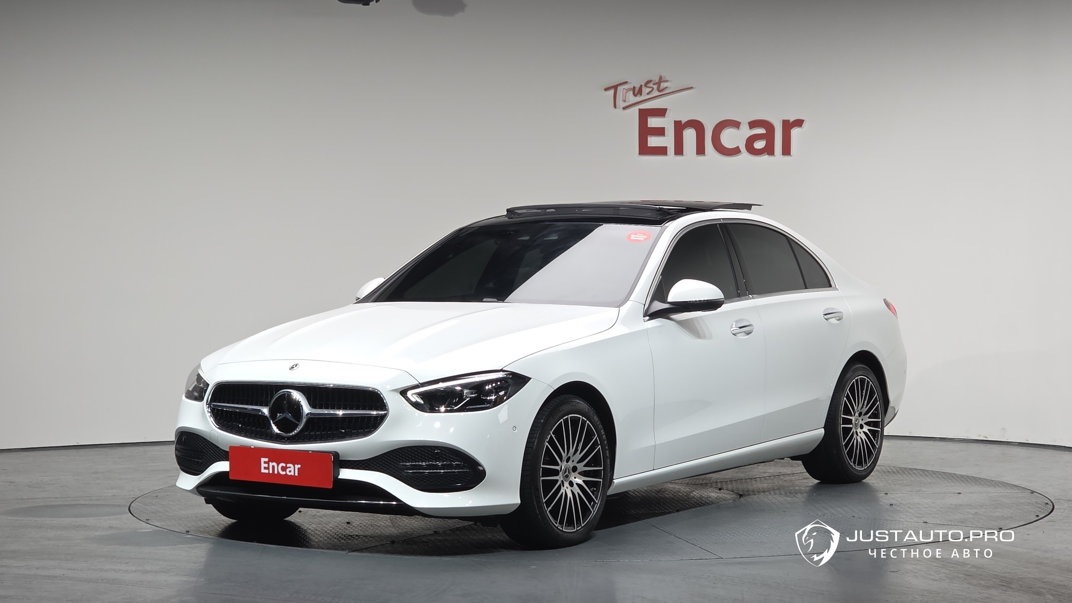 Автомобиль Mercedes-Benz C-Class