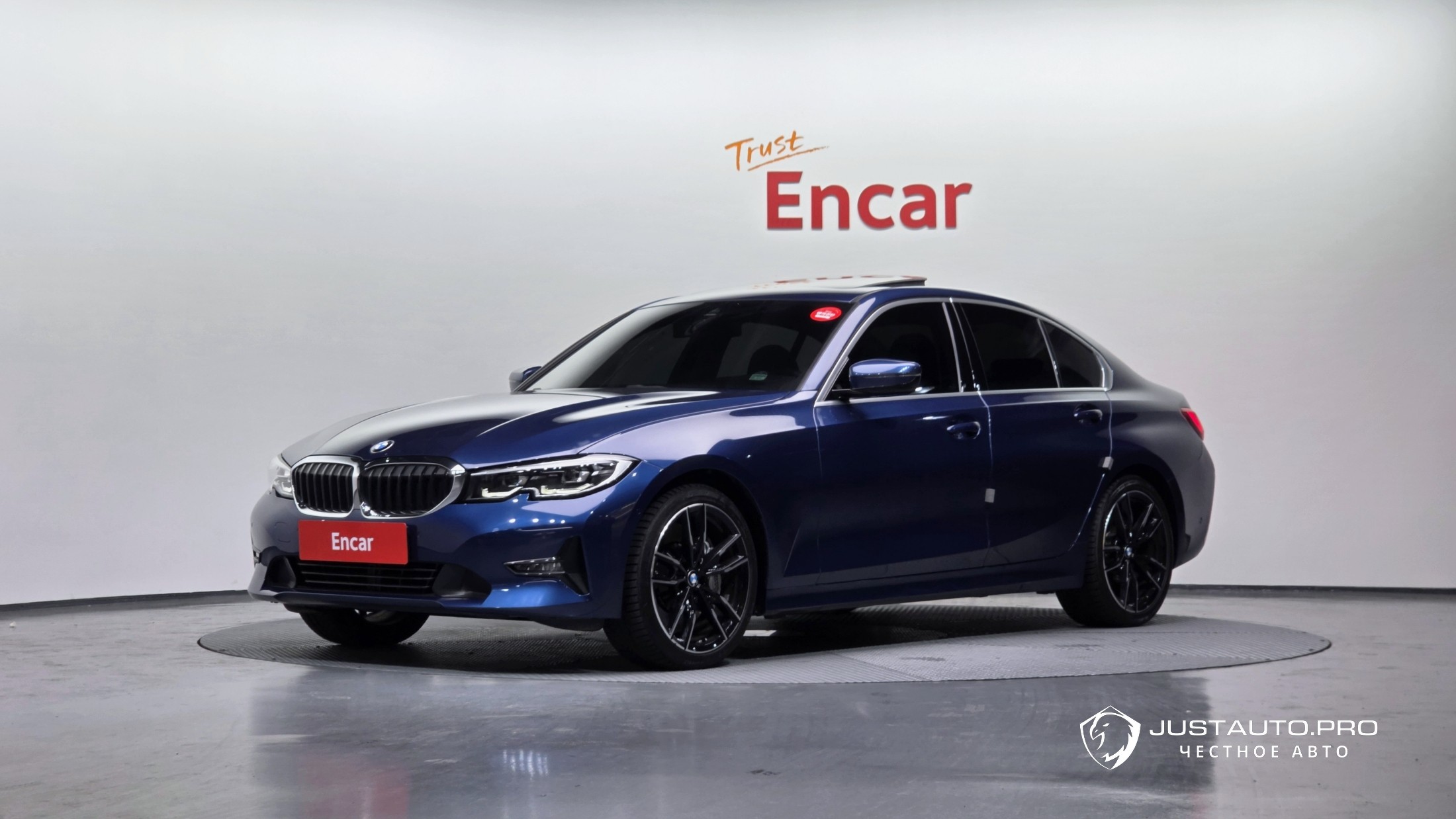 Автомобиль BMW 3-Series