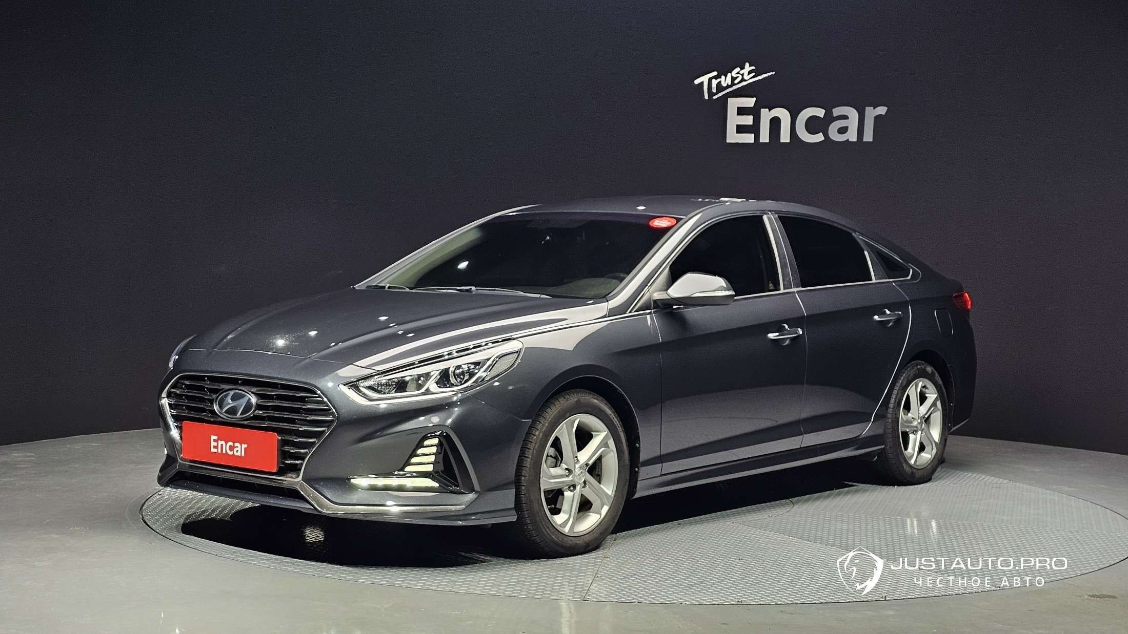 Автомобиль Hyundai Sonata