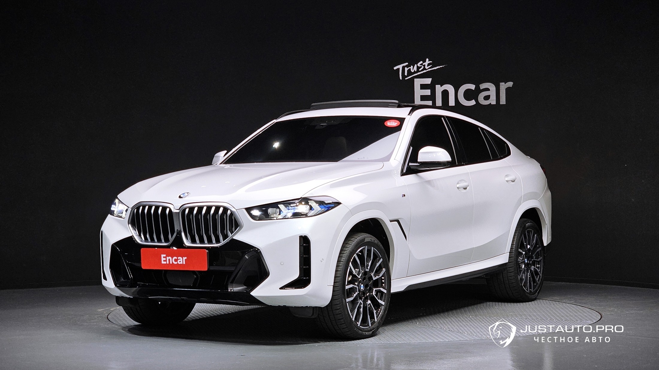 Автомобиль BMW X6