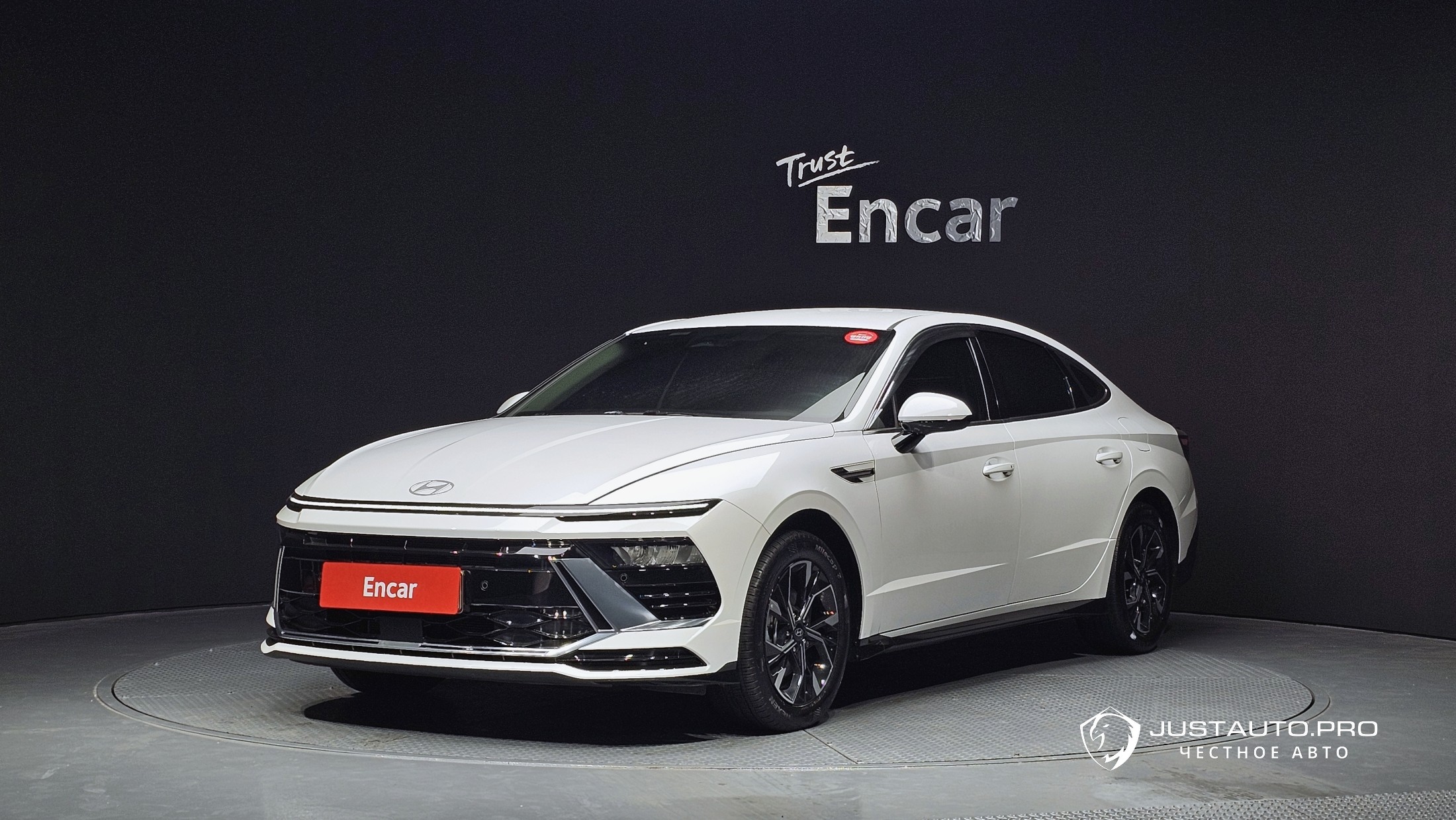 Автомобиль Hyundai Sonata