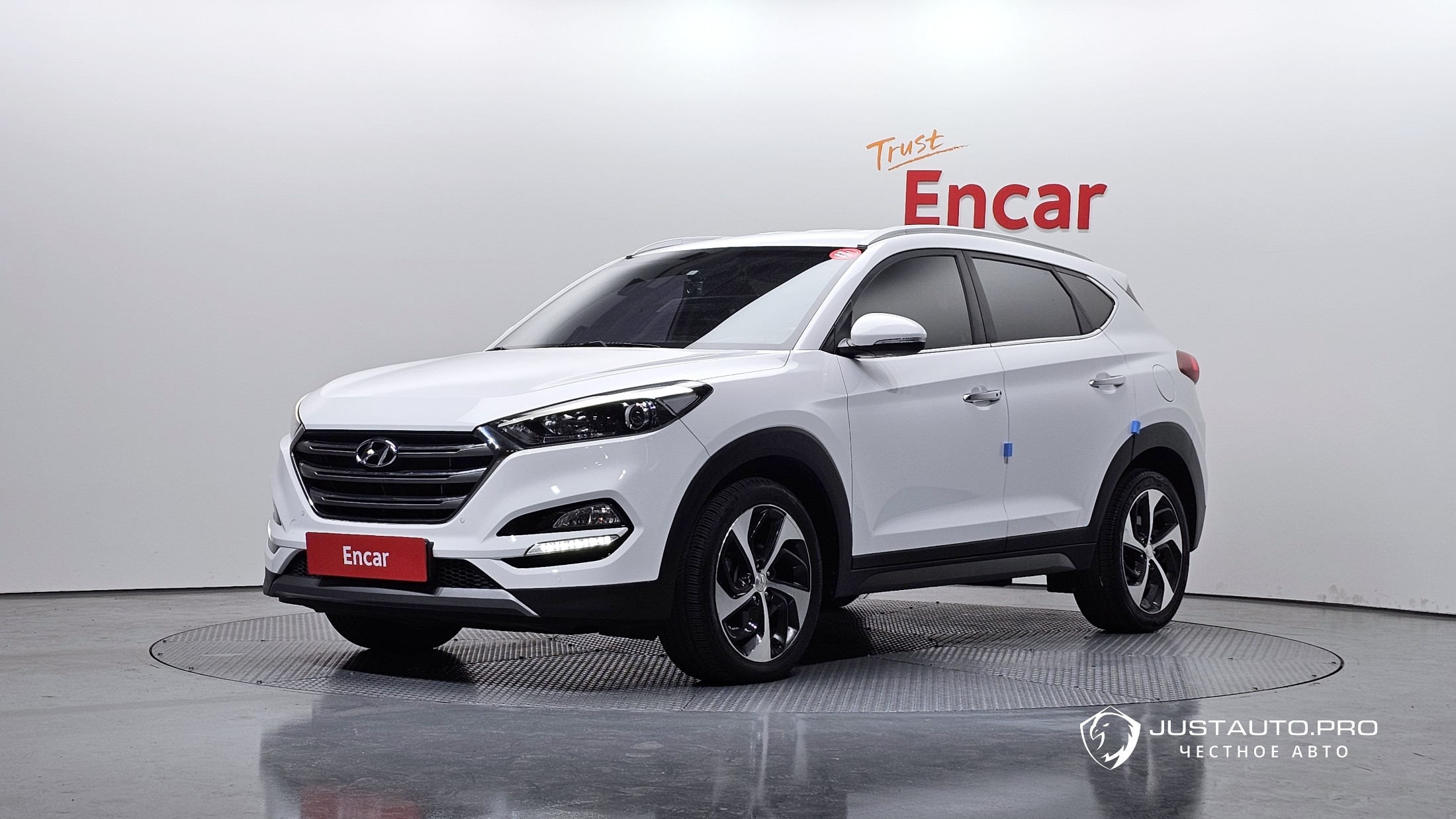 Автомобиль Hyundai Tucson