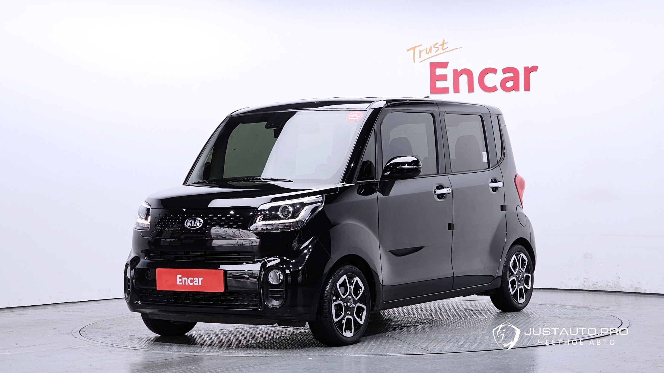 Автомобиль Kia RAY