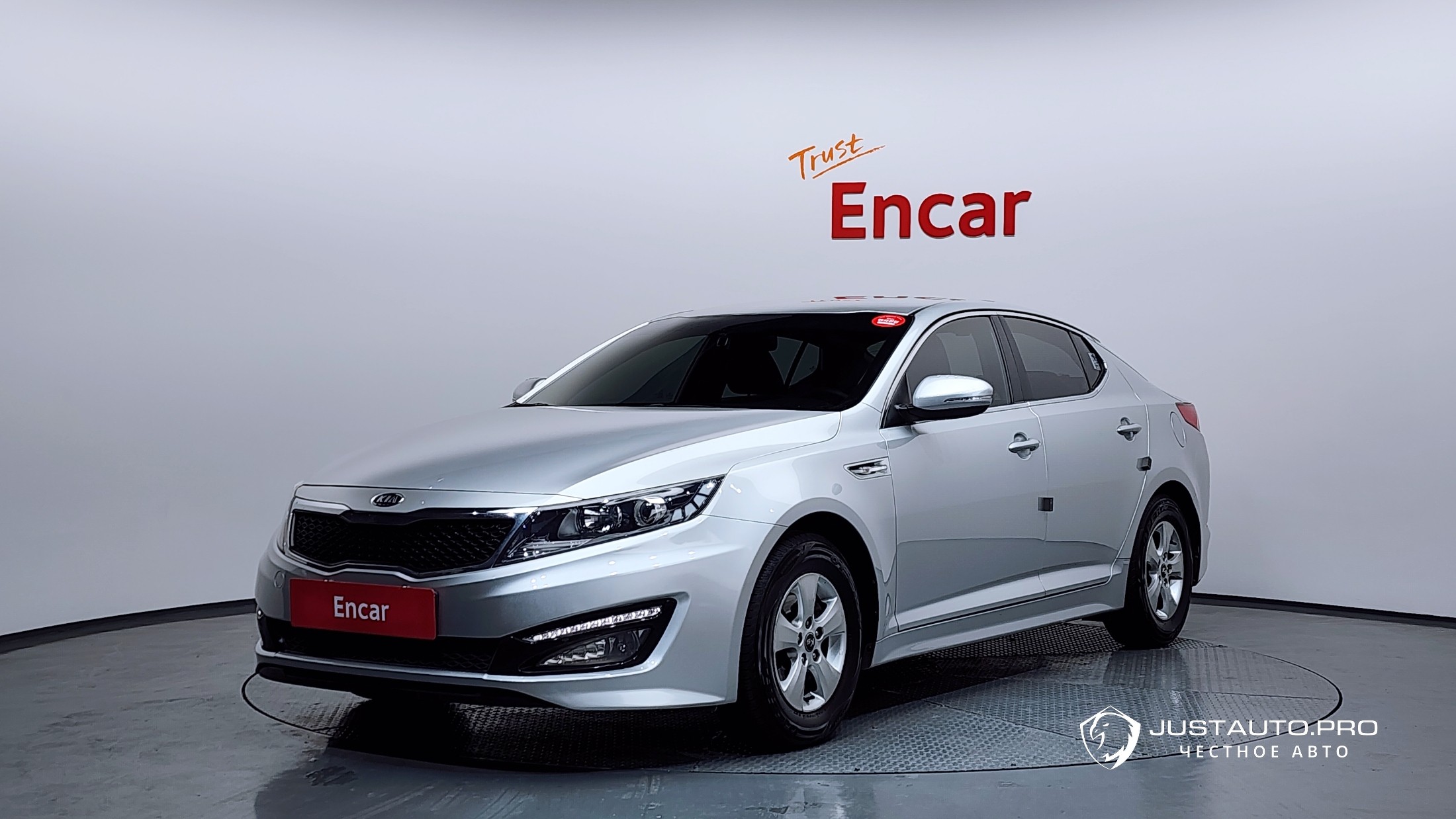 Автомобиль Kia K5