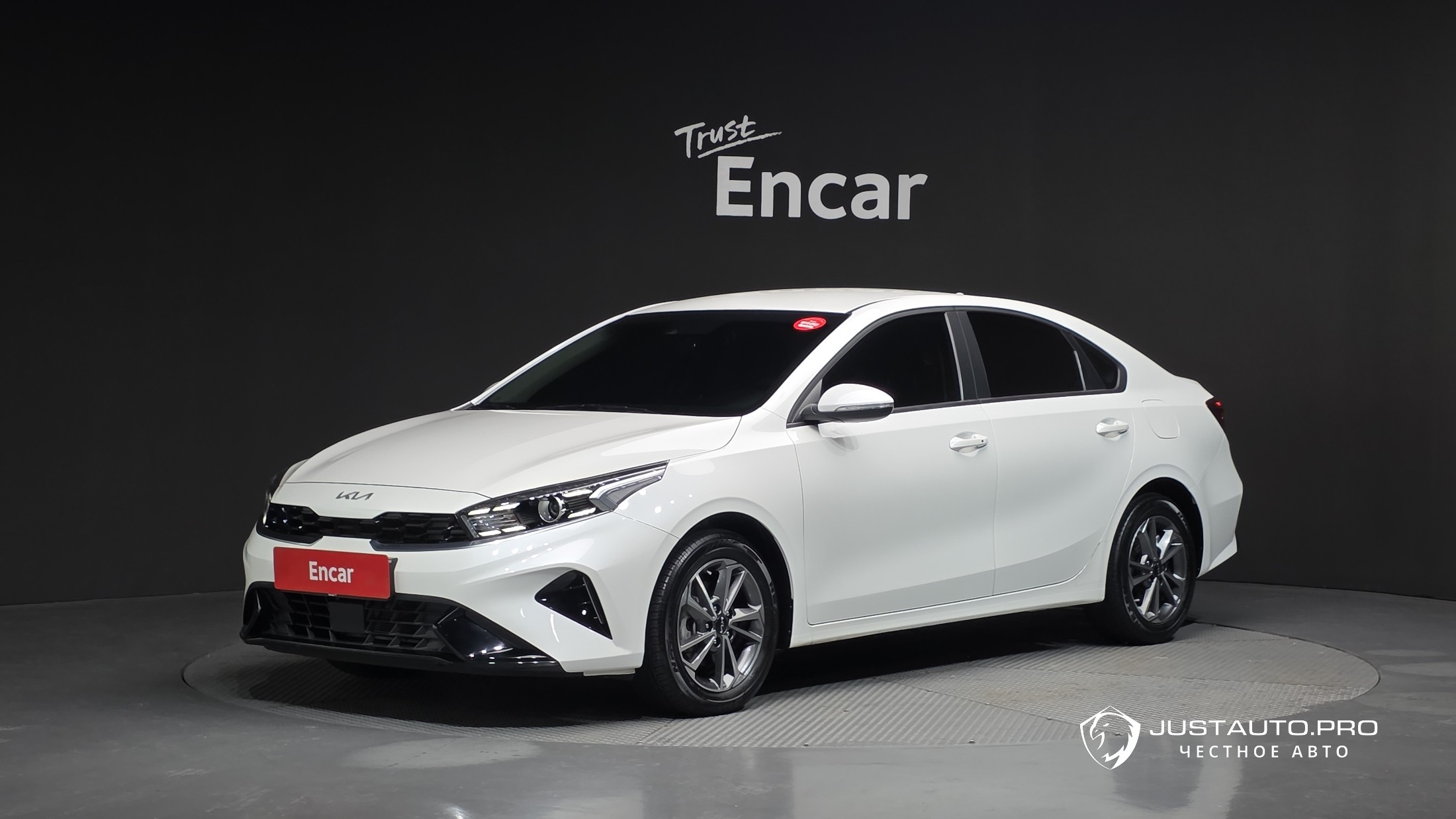 Автомобиль Kia K3