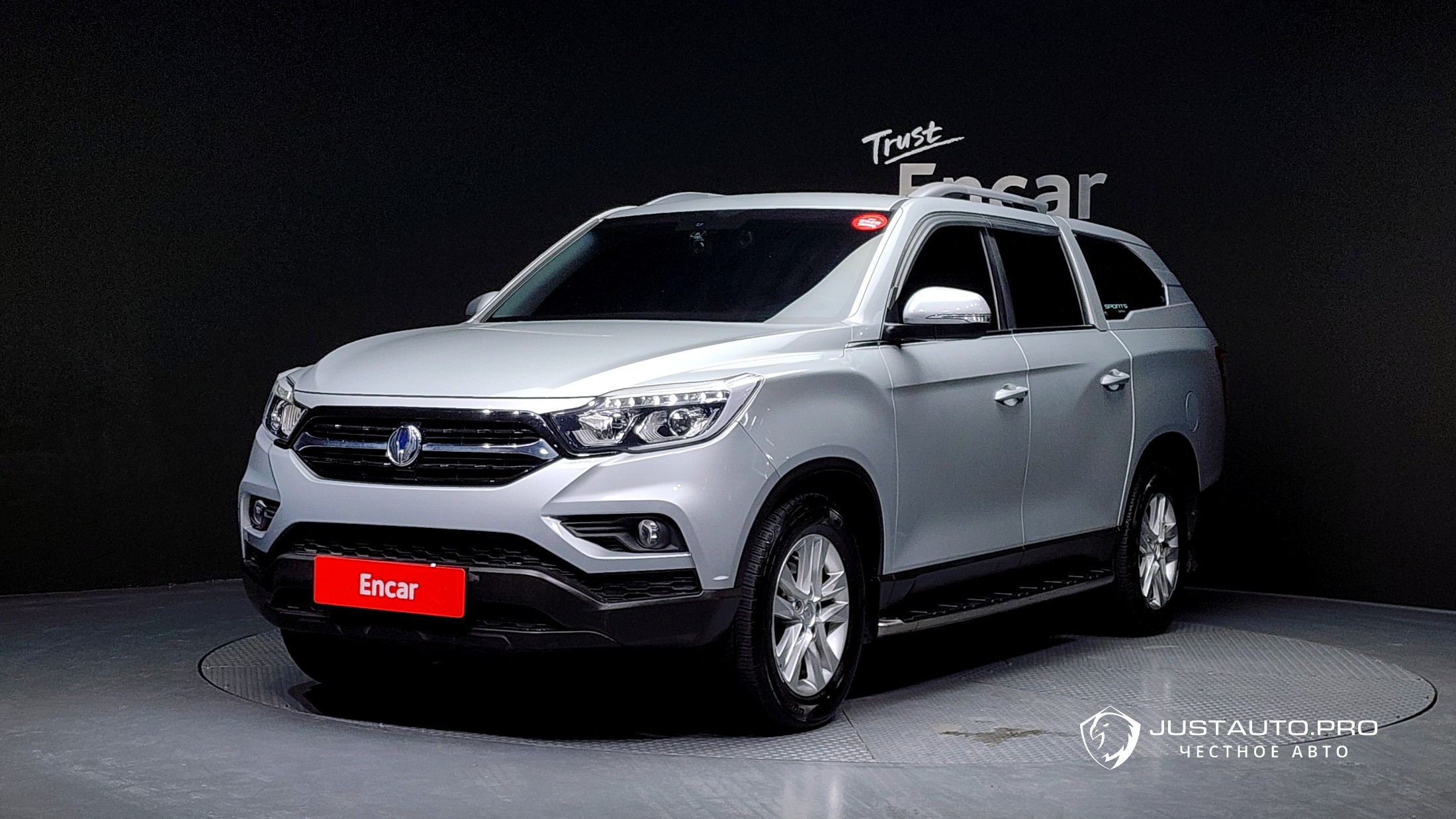 Автомобиль KG_Mobility_Ssangyong Rexton