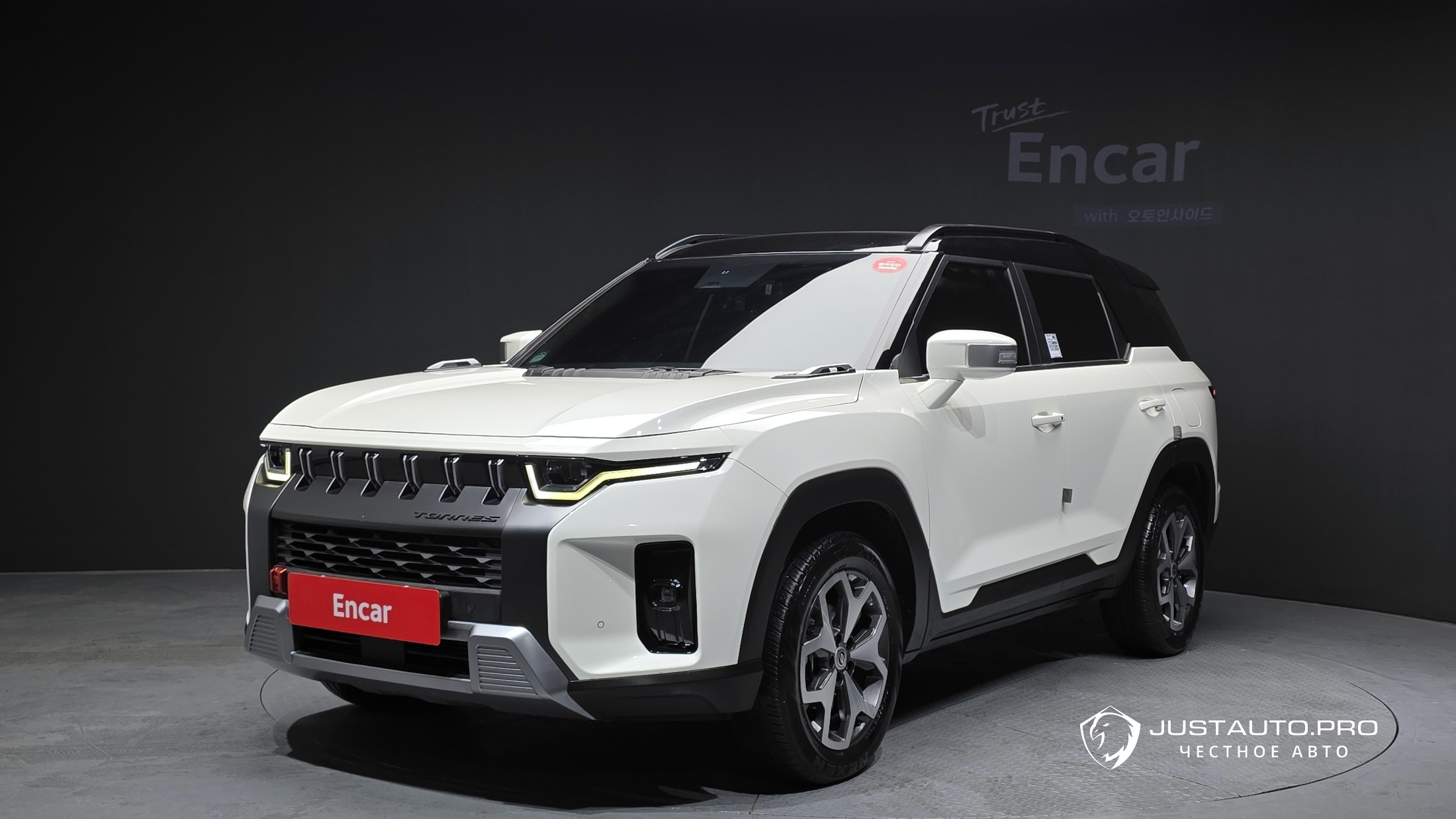 Автомобиль KG_Mobility_Ssangyong Torres